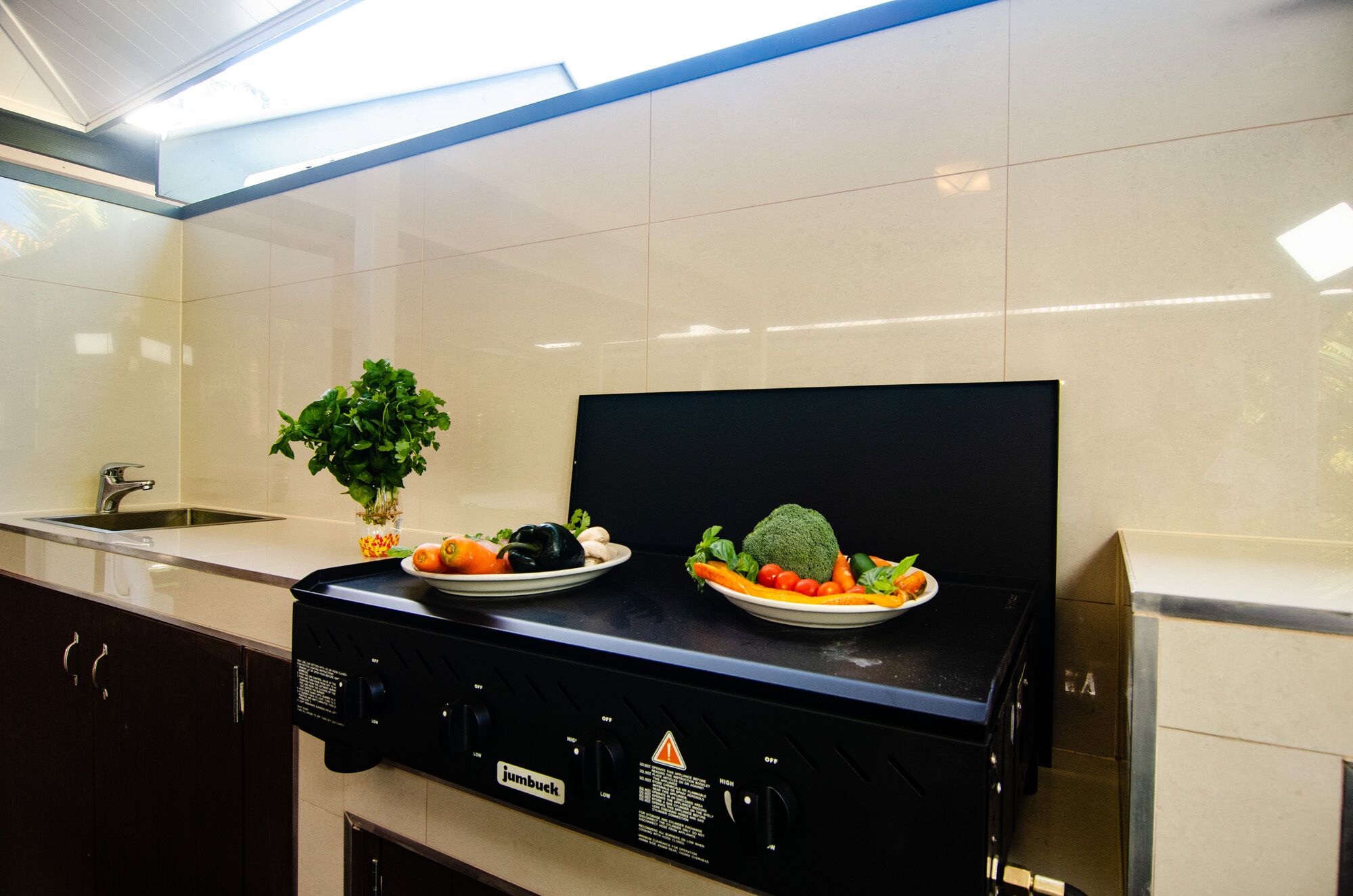 Stunning Family Resort Style Home - Swimming Pool + Full Tennis Court — image 7