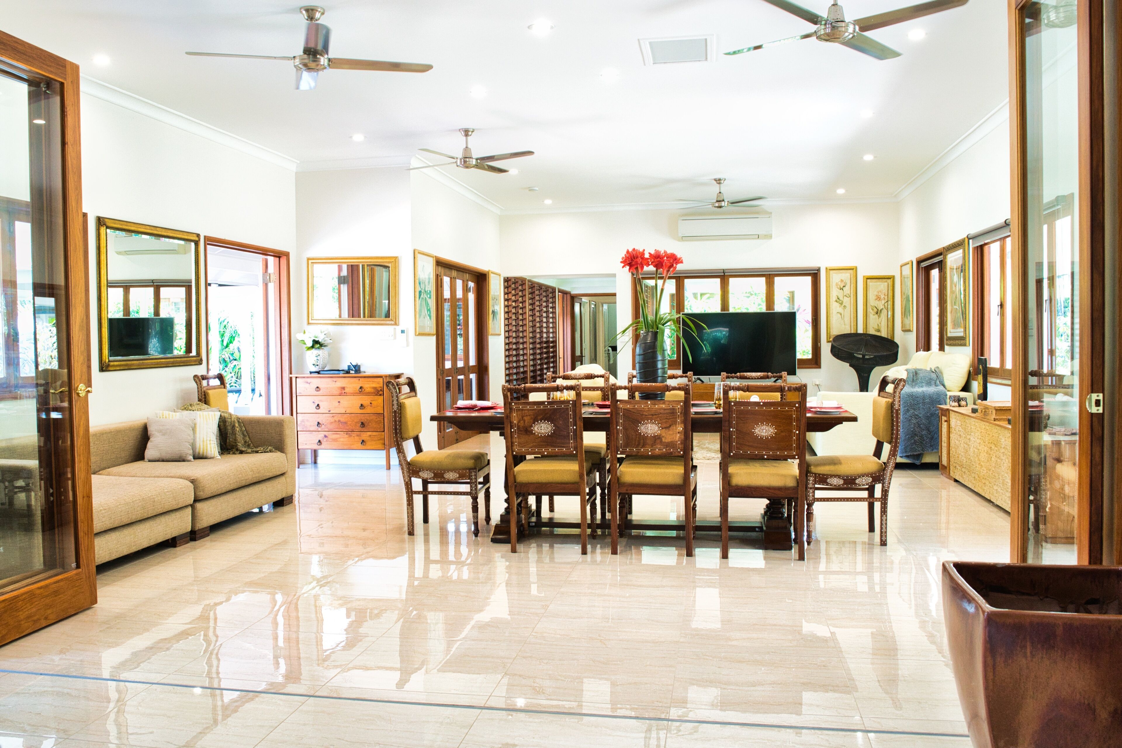 Stunning Family Resort Style Home - Swimming Pool + Full Tennis Court — image 3