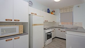 Fridge, microwave, oven, stovetop - HEADLANDS 2 - Ocean and River views. (Port Macquarie)