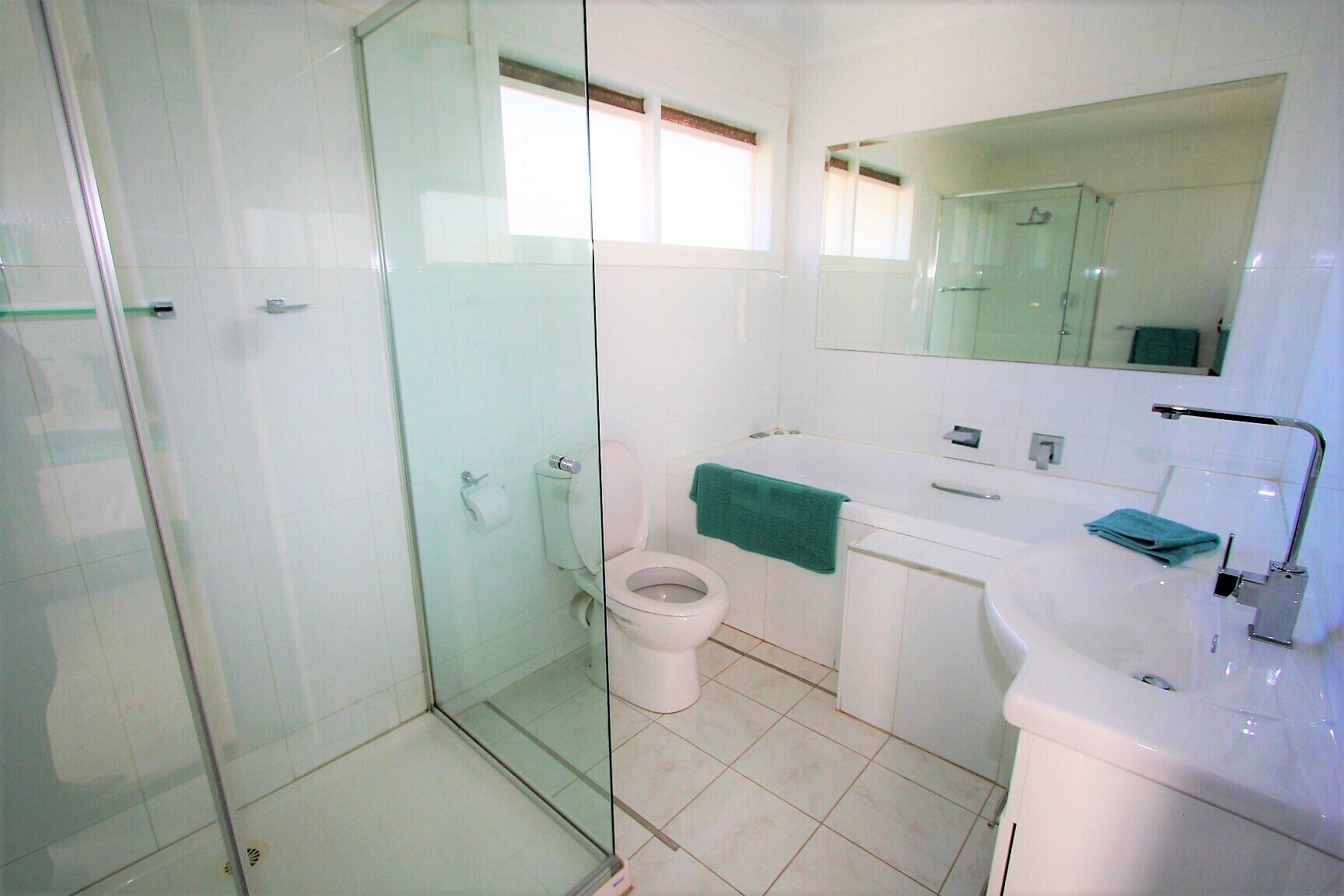 Beaumaris Grand Dame - Child & Pet friendly — image 11