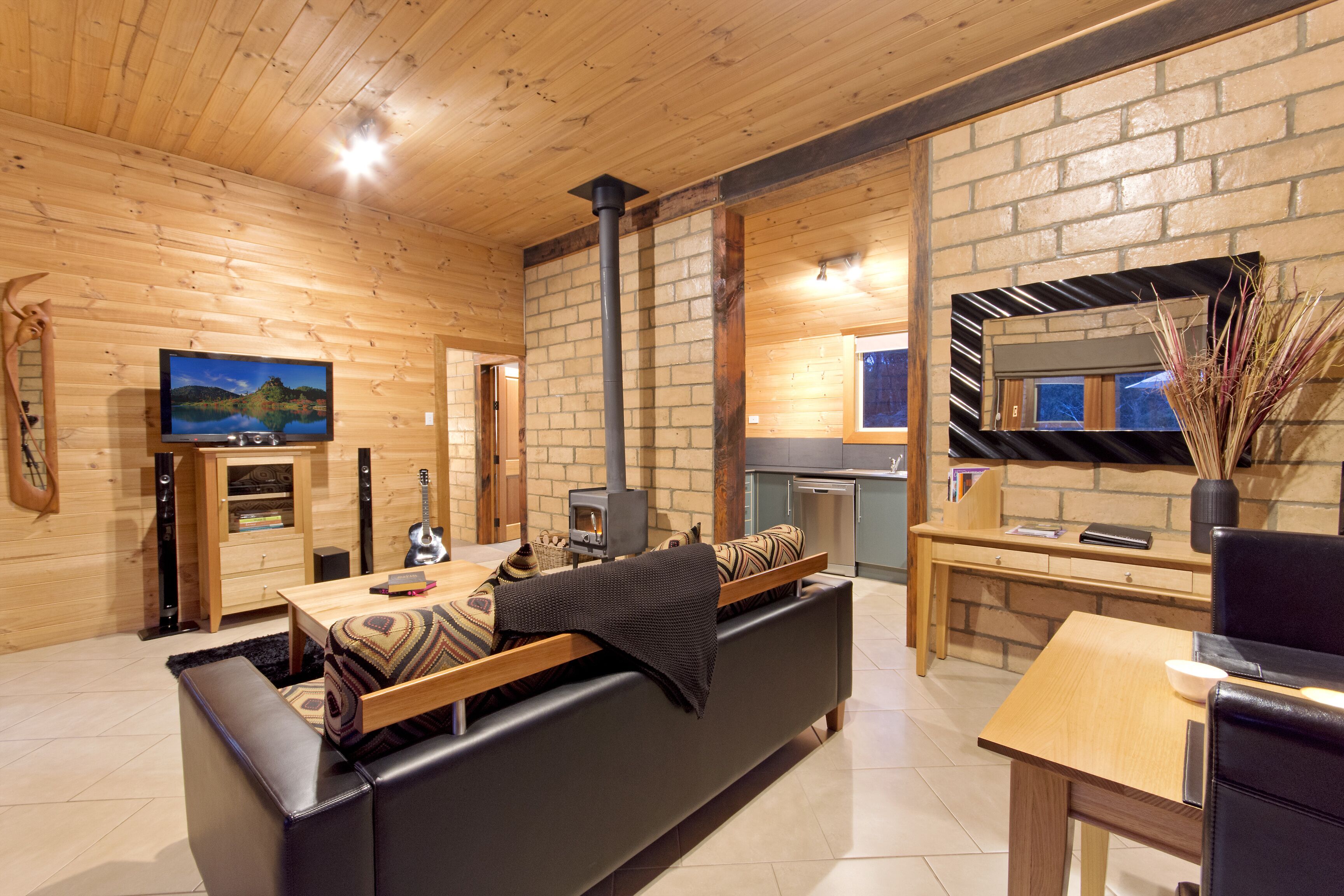 Waterfall Cottage at Falls River