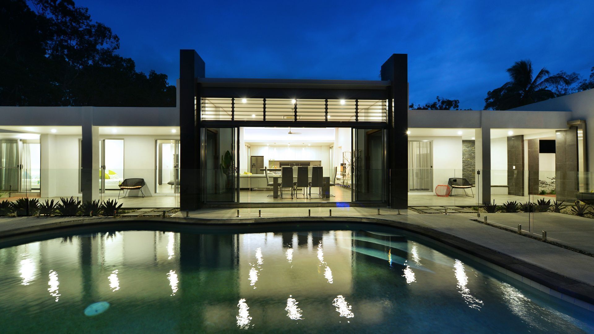 2 Andrews Port Douglas