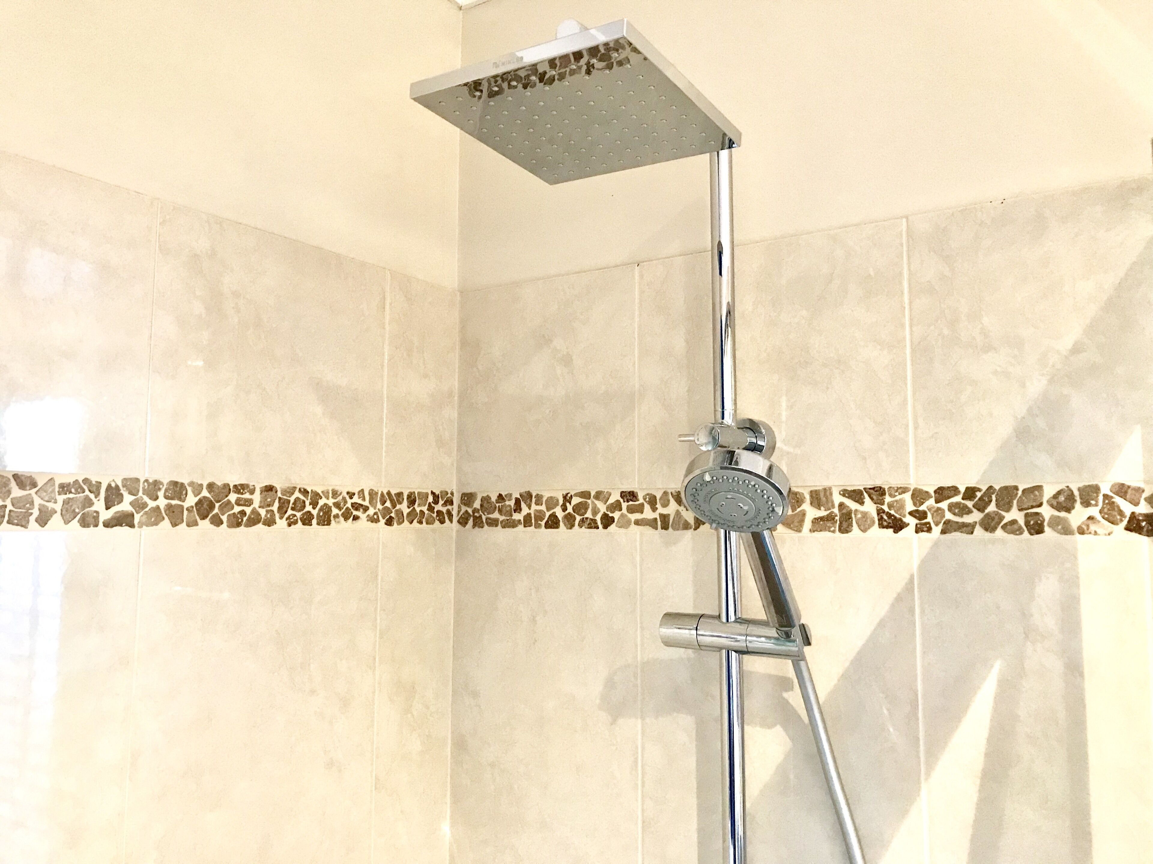 SEASCAPE @ Palm Cove: HEATED POOL — image 24