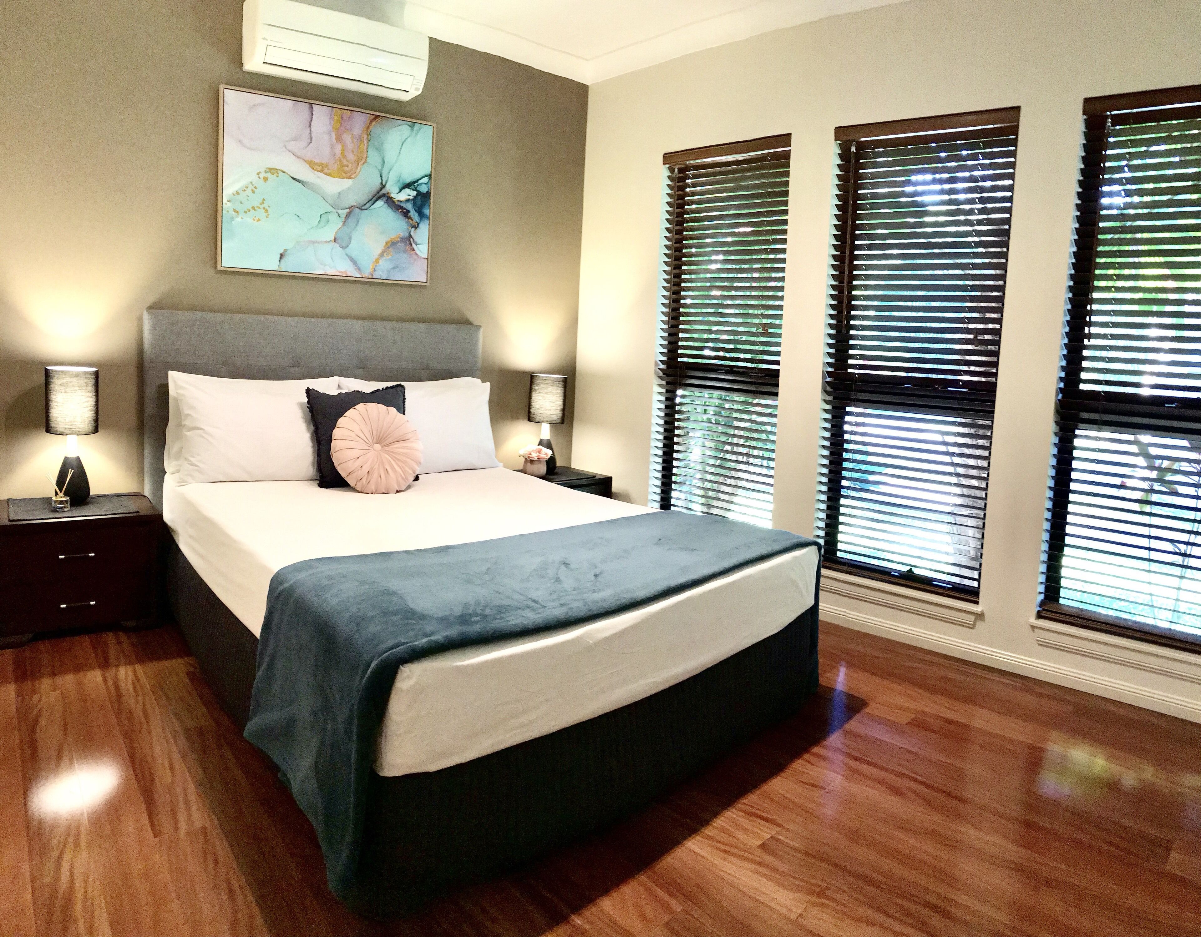 SEASCAPE @ Palm Cove: HEATED POOL — image 25