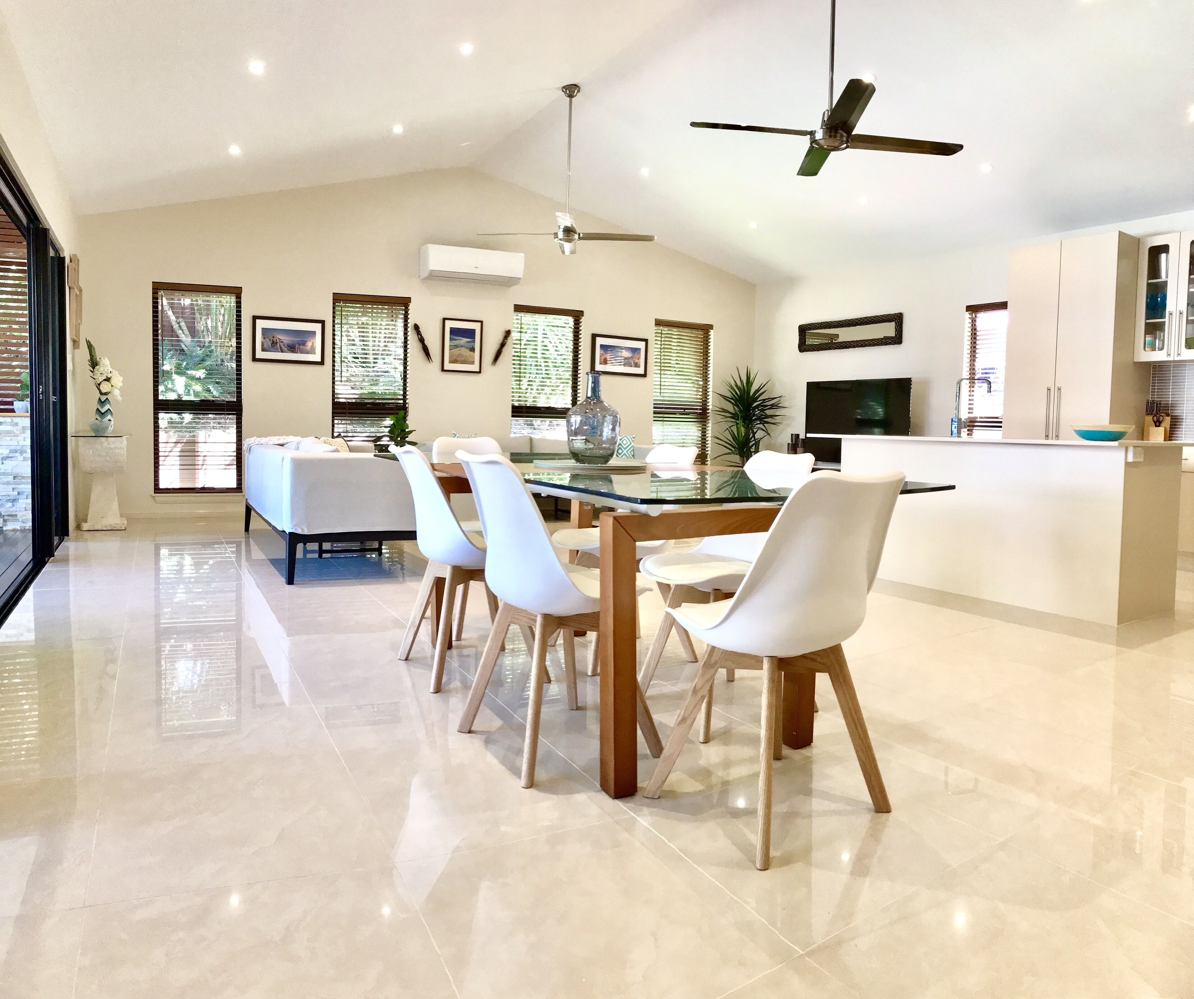 SEASCAPE @ Palm Cove: HEATED POOL — image 5