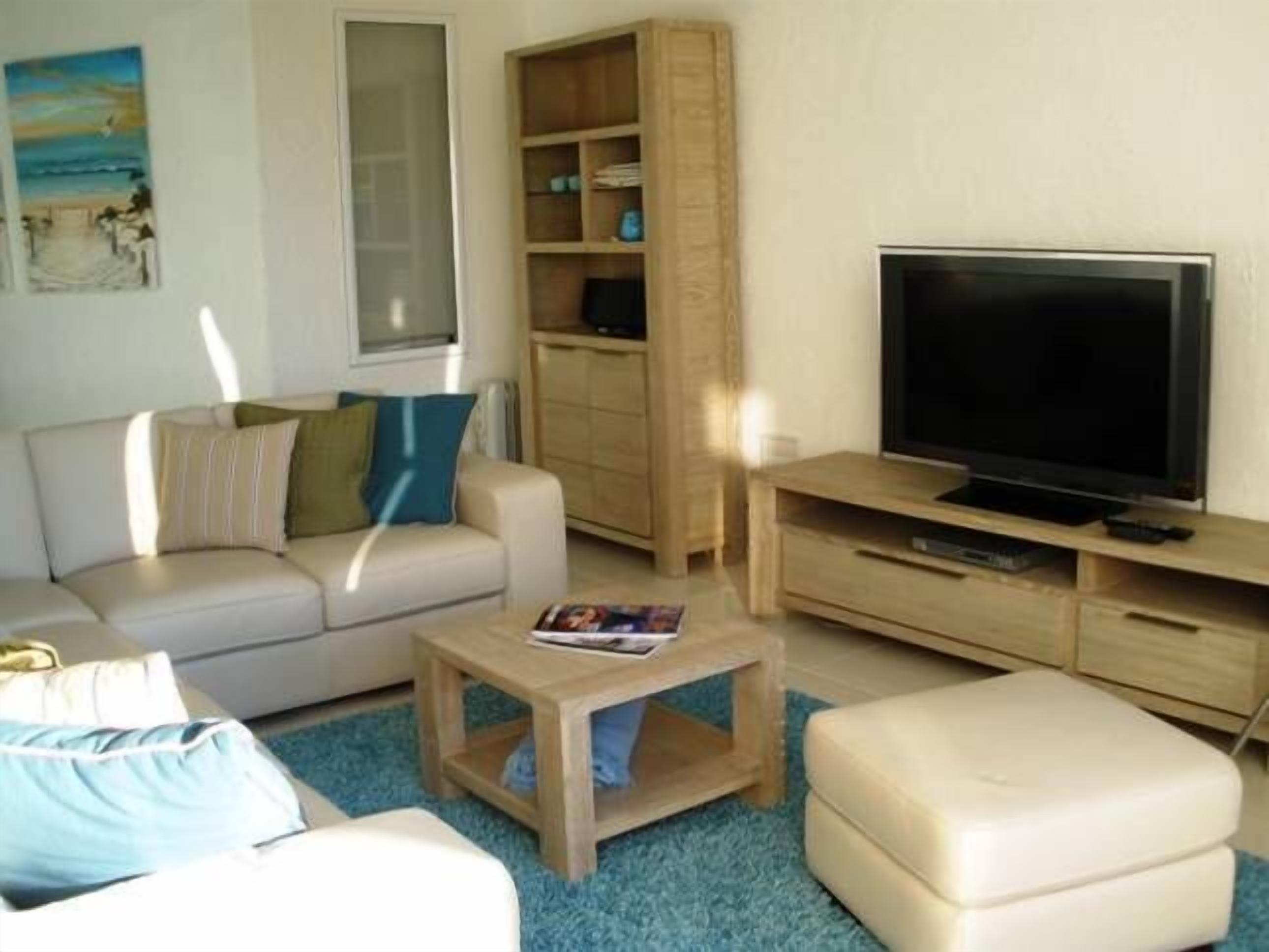 Semaphore Sunset - beachfront — image 10