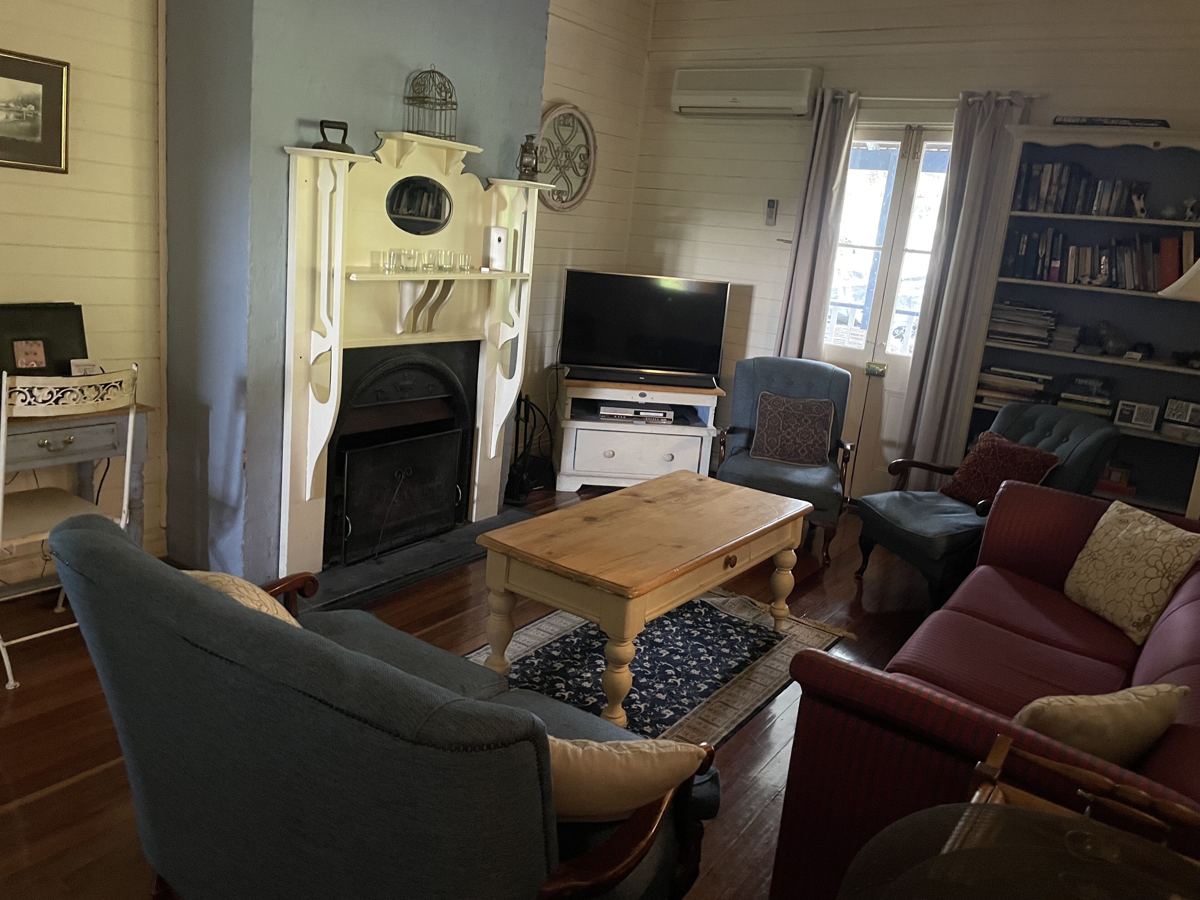 Dairy Farm Cottage.. — image 9