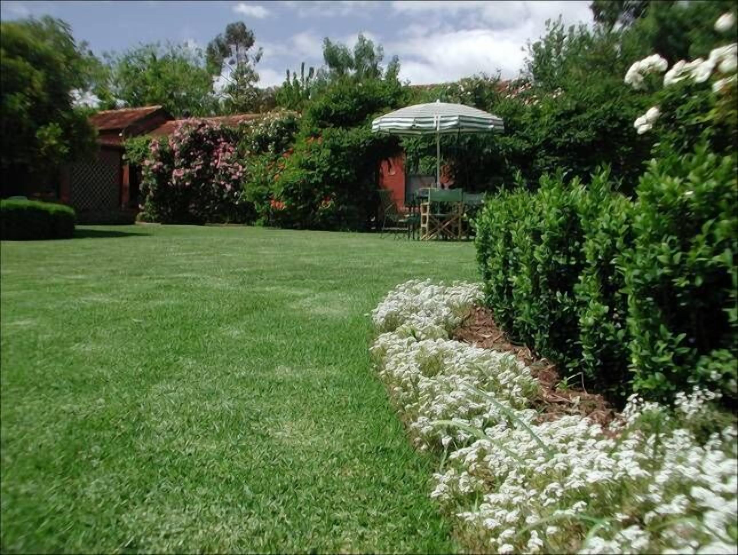 George Lowe Esquire Apartment - Buxton Manor — image 17