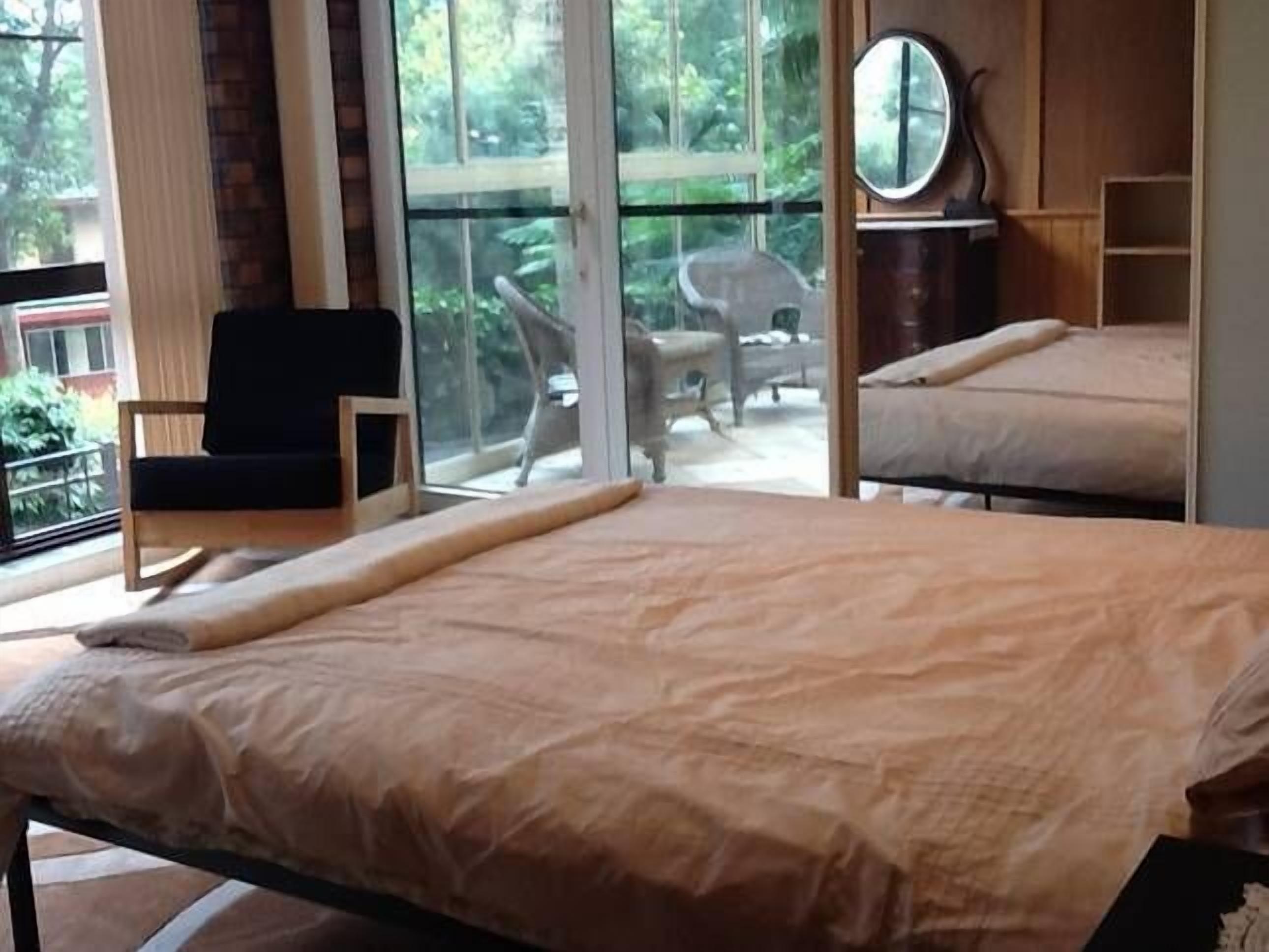 Lugarno Lodge Garden Apartment — image 3