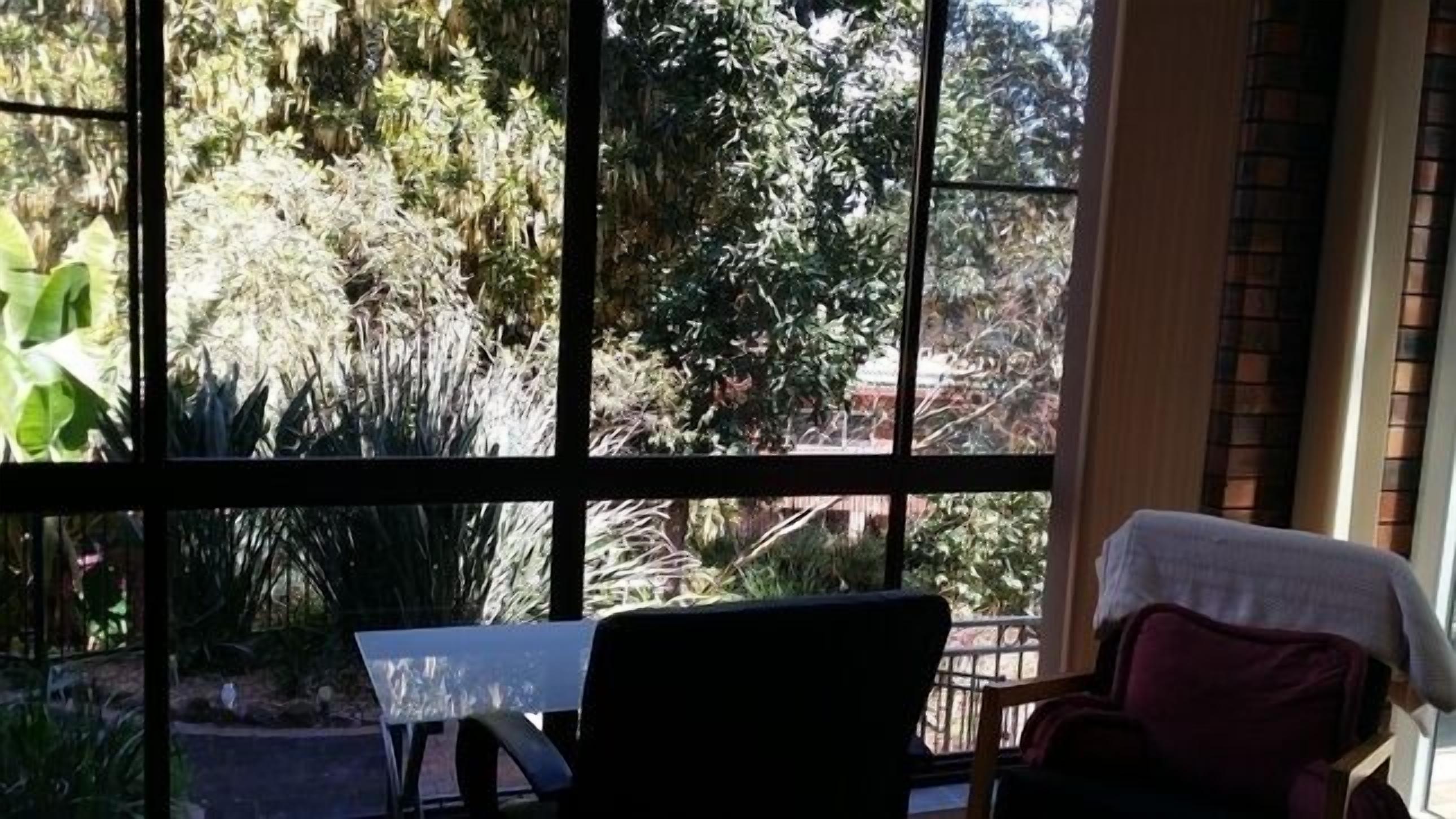 Lugarno Lodge Garden Apartment — image 6