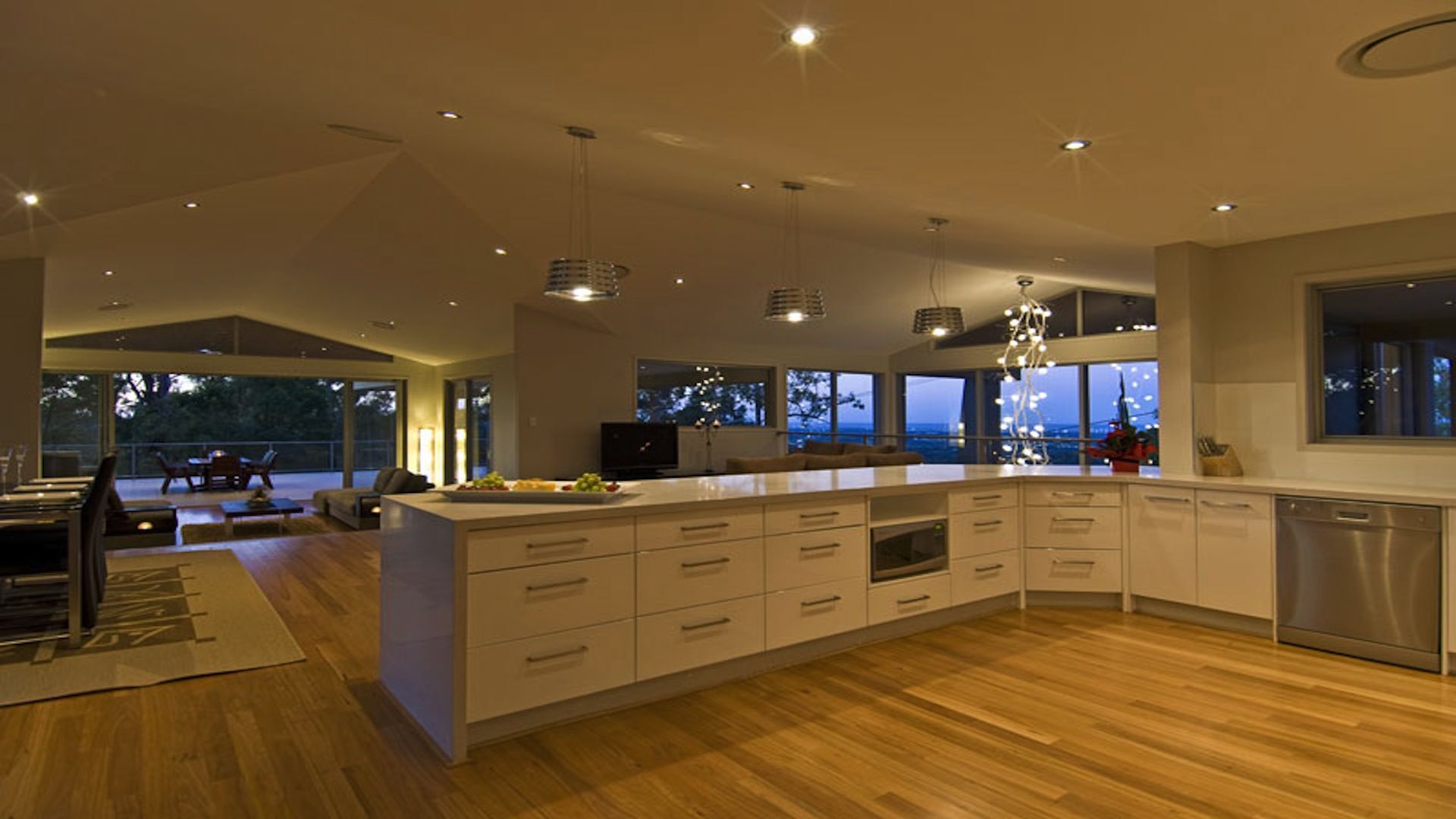 The Panorama Retreat Sleeps 23 14 Beds — image 15