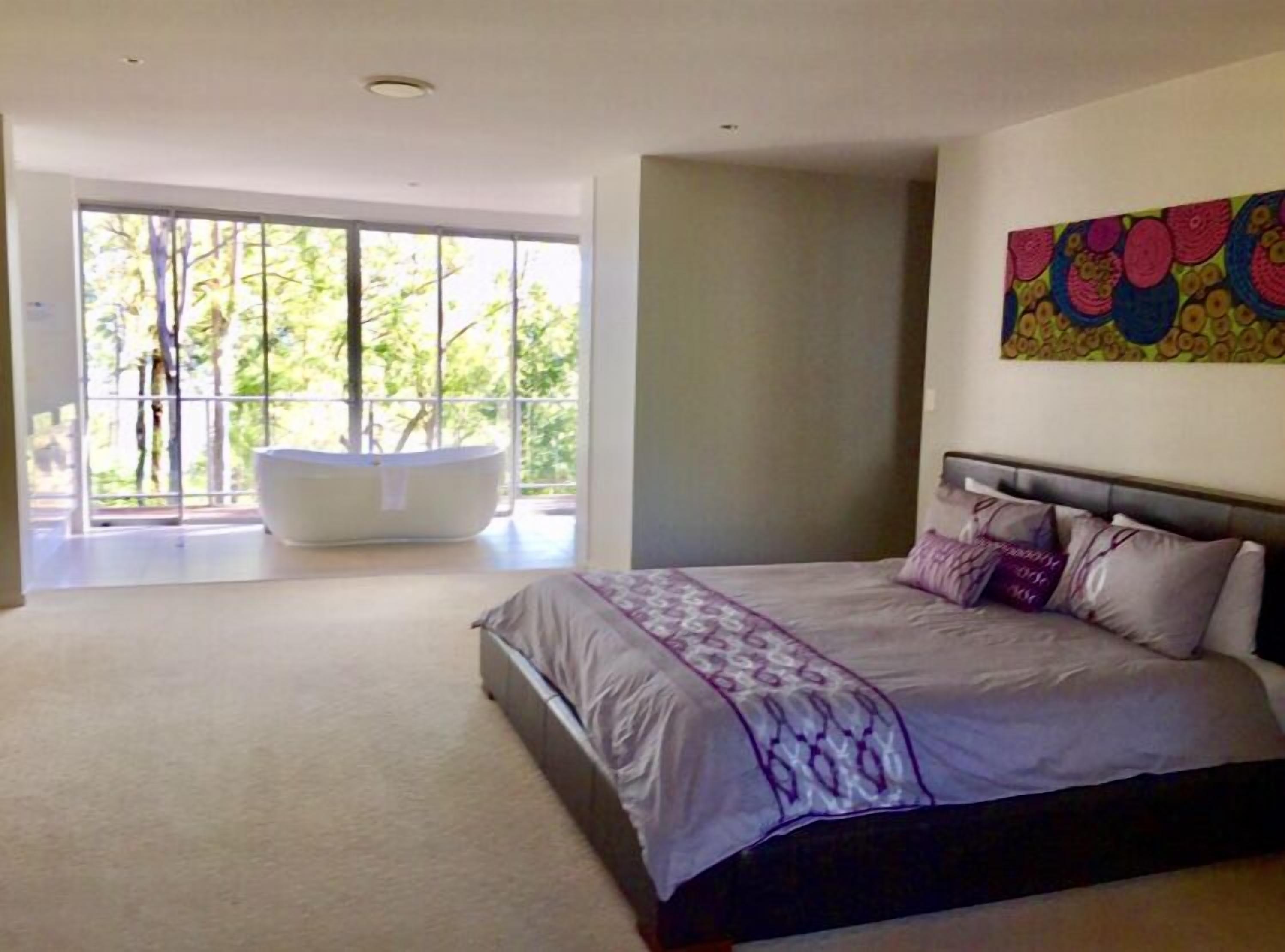 The Panorama Retreat Sleeps 23 14 Beds — image 19