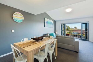 Interior - "Summercloud" - Huge Premium 2BR Apt on Huskisson Main Street, By Nautilus Apartments Jervis Bay (Huskisson)