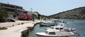 Apartman Vitanov, 4+2 , Vinisce