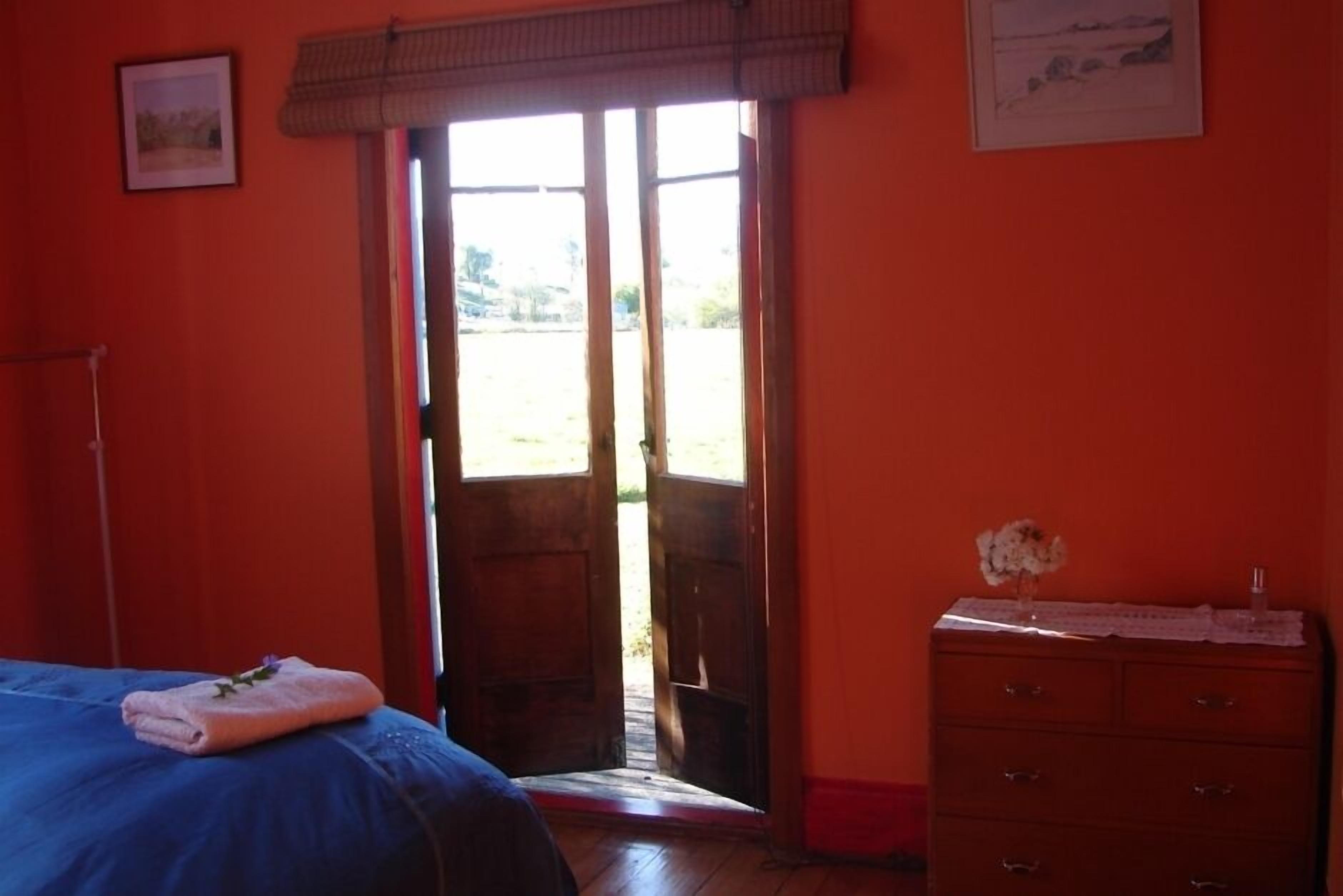 1 soveværelse, strygejern/strygebræt, sengetøj