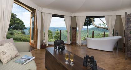 Clouds Safari - Glamping with views