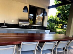 Outdoor dining