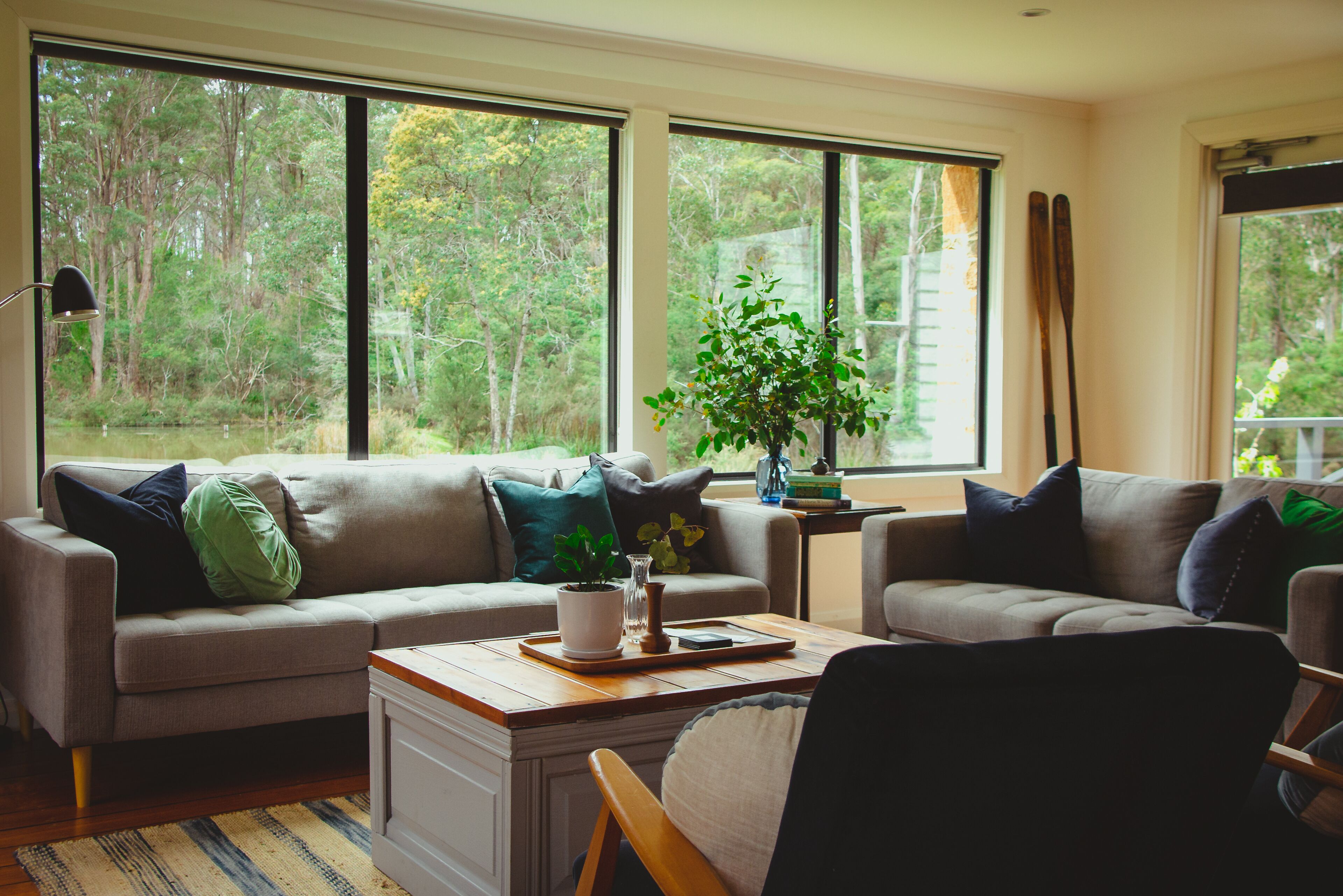Naivasha Cottage with antique outdoor bath — image 13