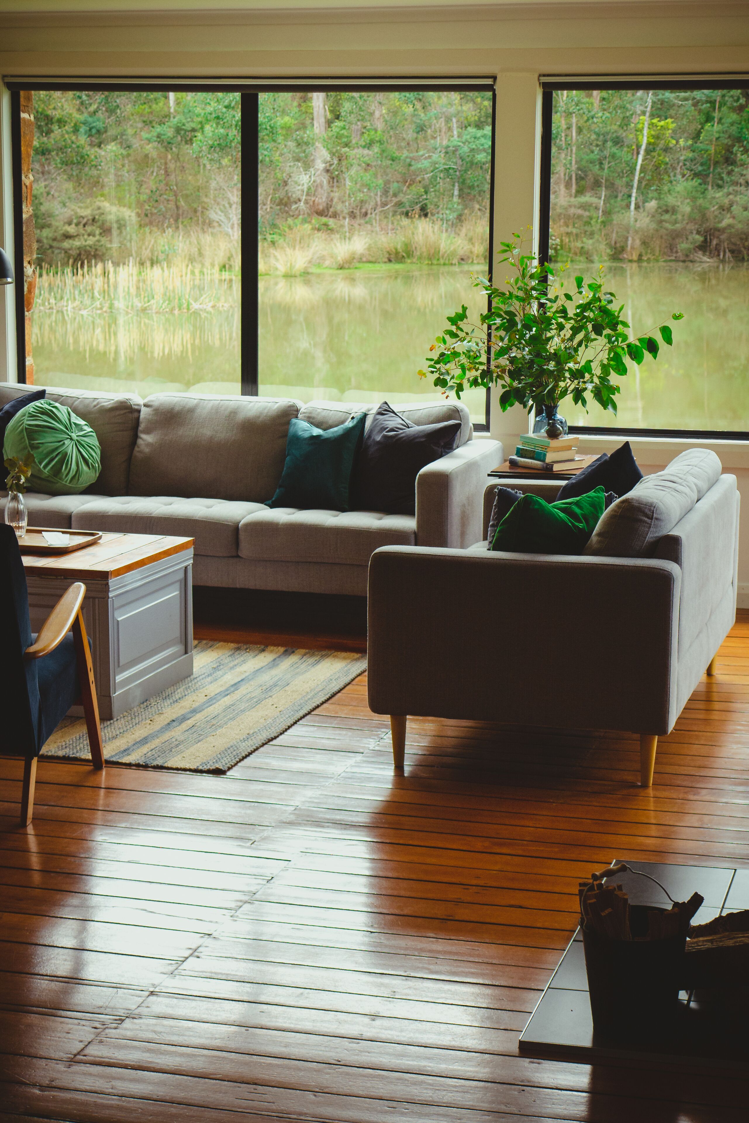 Naivasha Cottage with antique outdoor bath — image 8