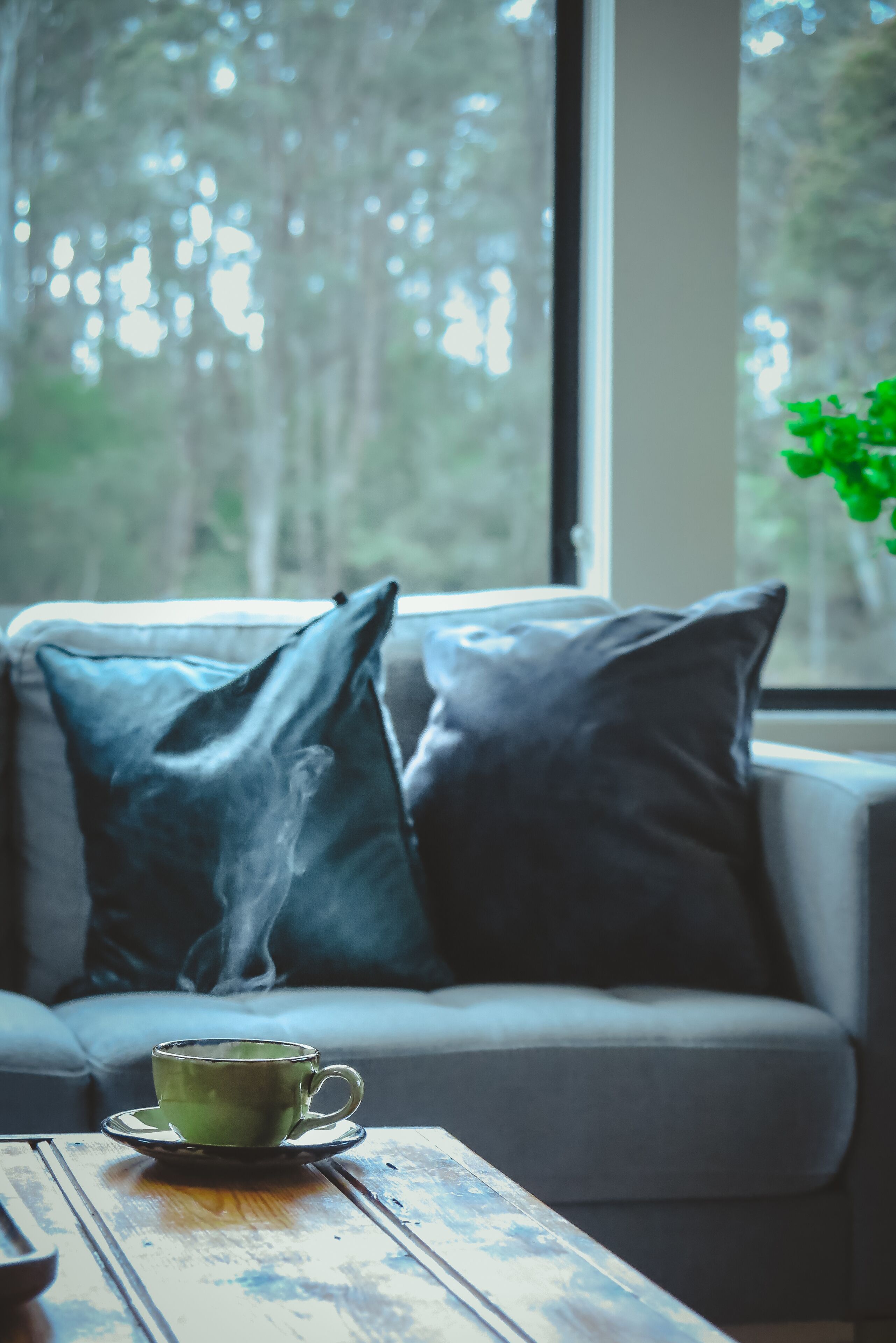 Naivasha Cottage with antique outdoor bath — image 22