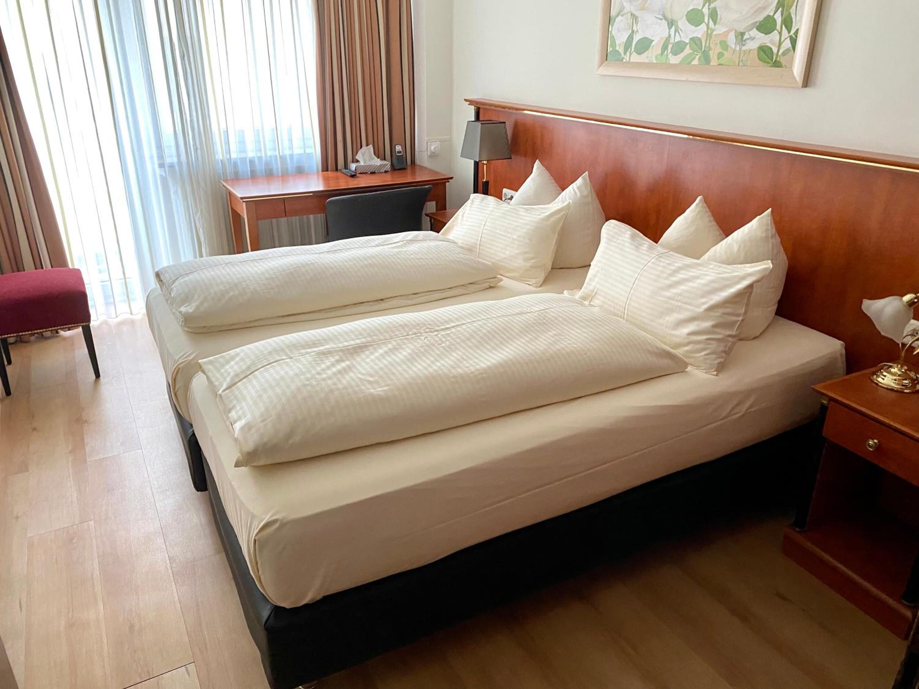 Photo - Hotel Condor