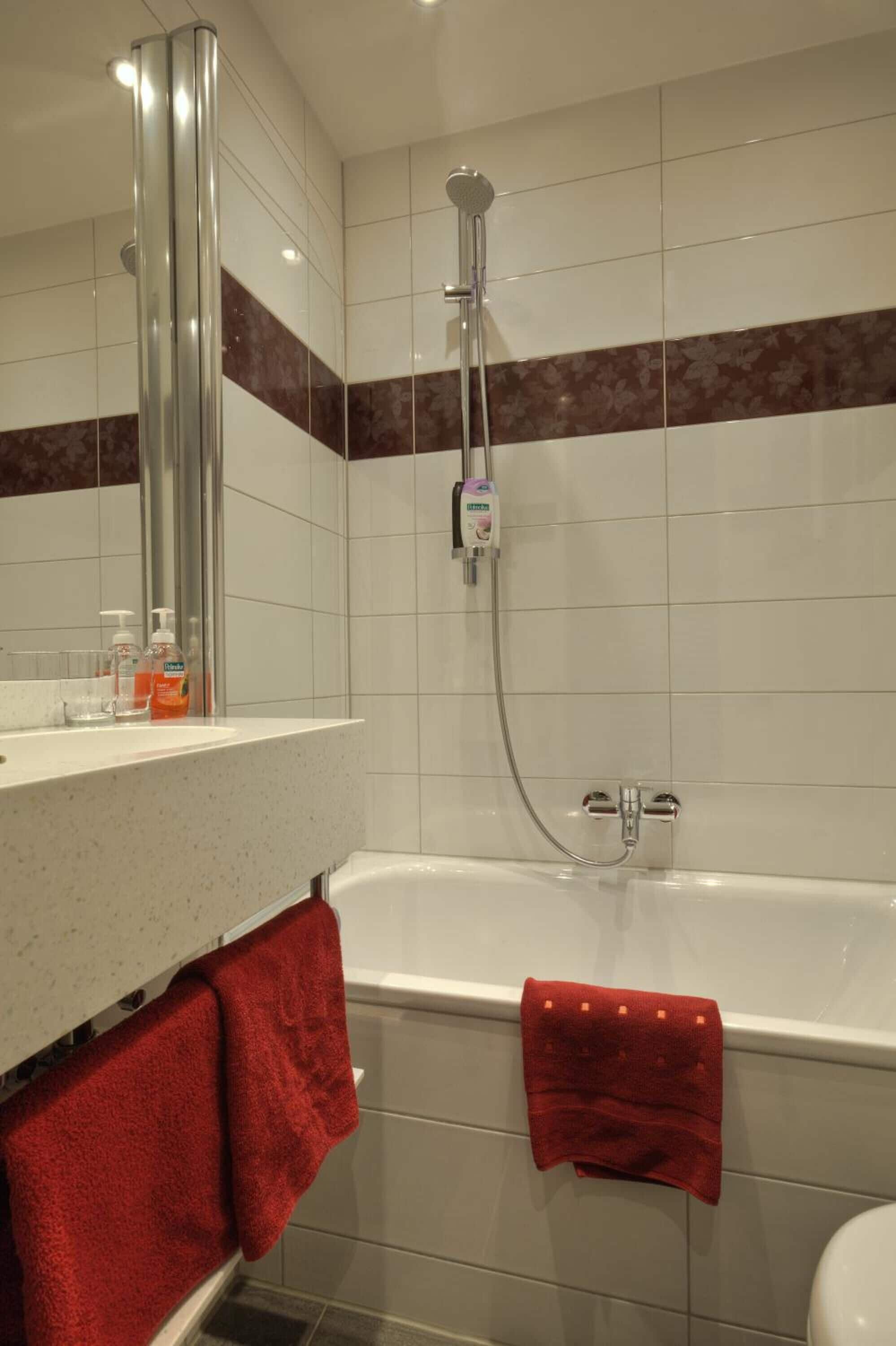 Photo - Hotel Condor