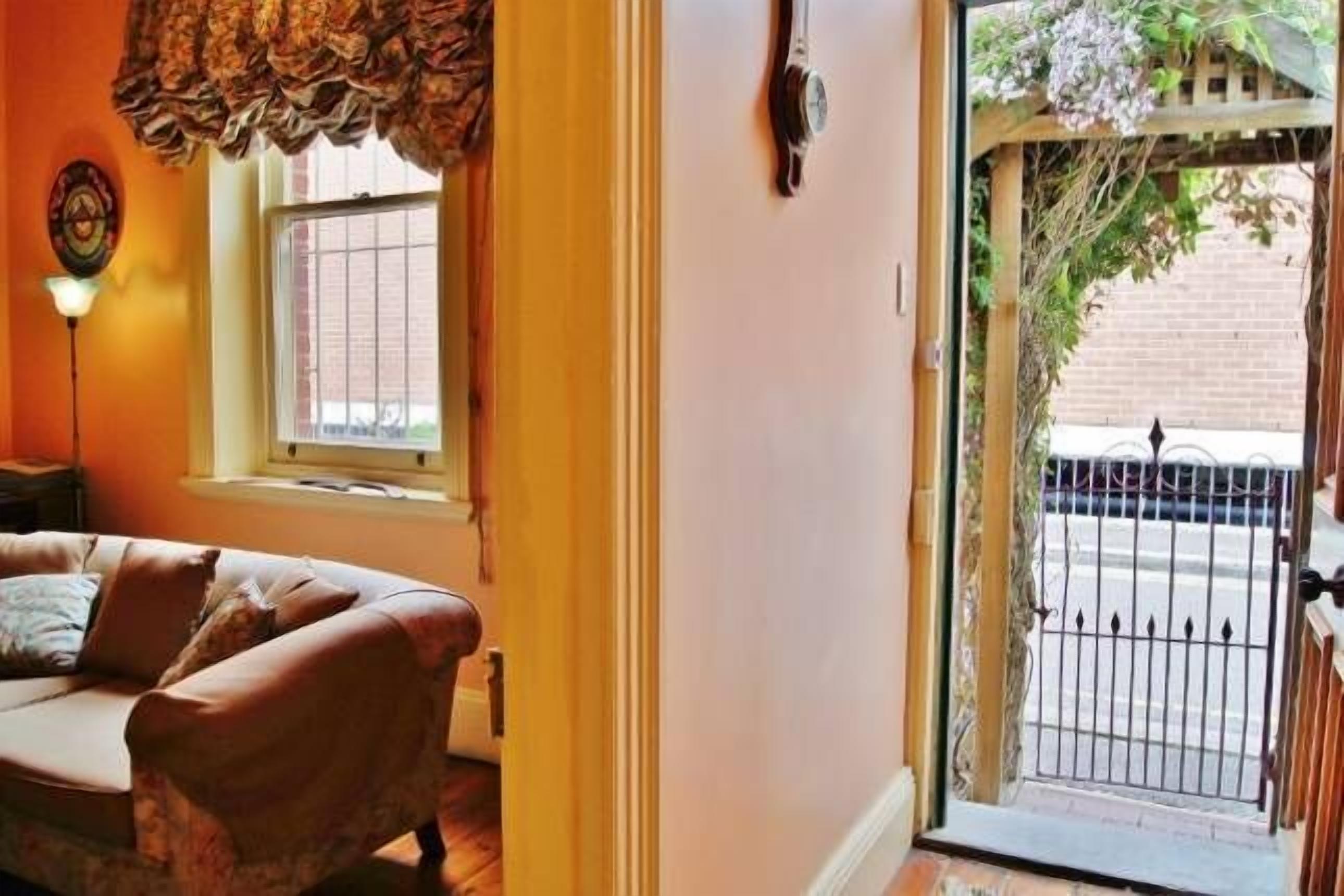 TV, fireplace, DVD player