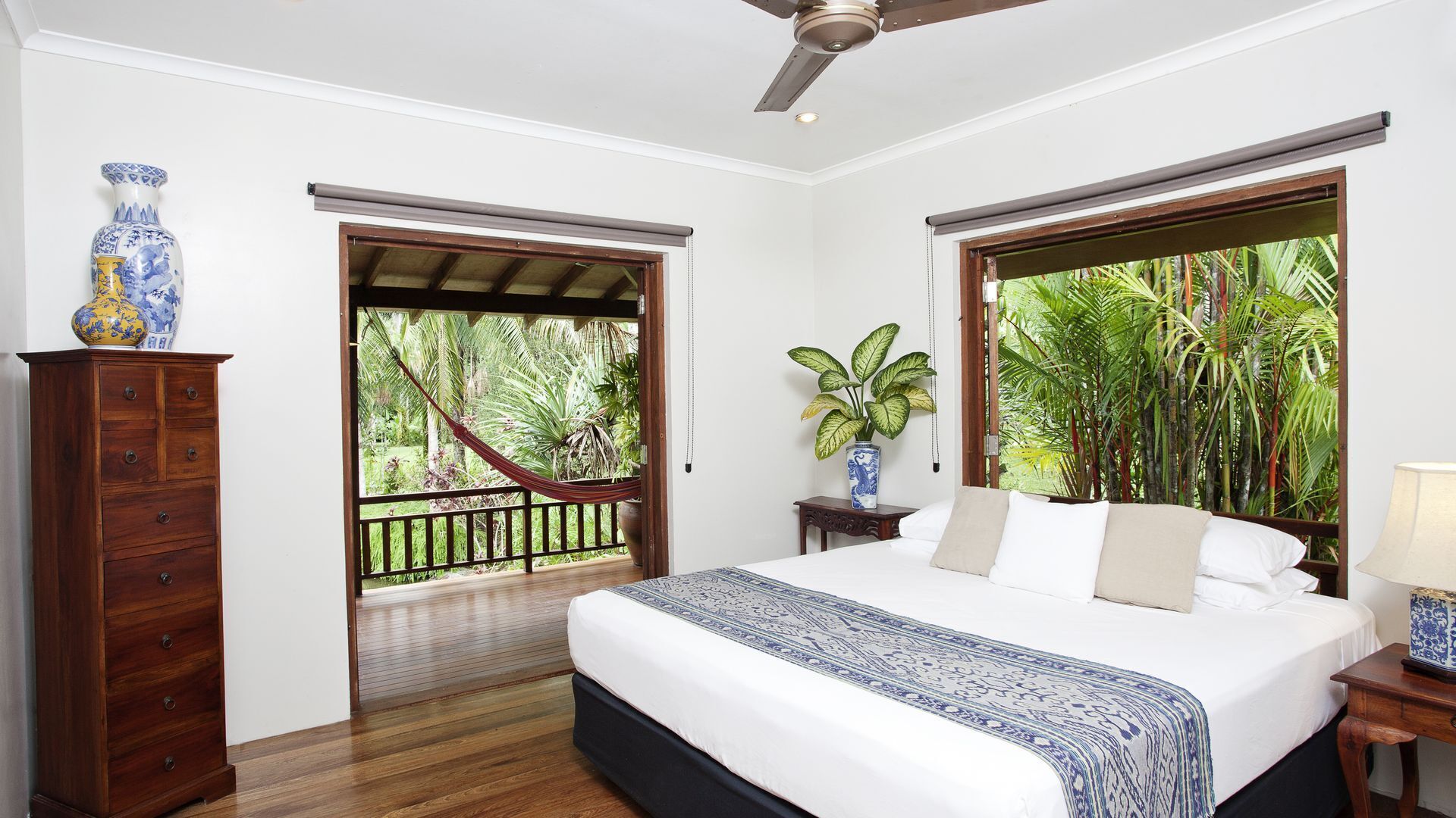 Botanical Ark Retreat near the Daintree