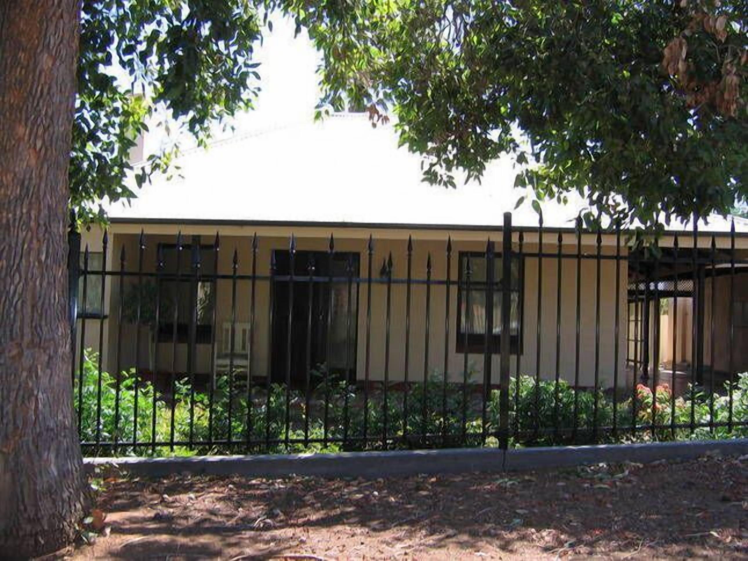 Cotton Palm Cottage - Your Home Away From Home — image 20