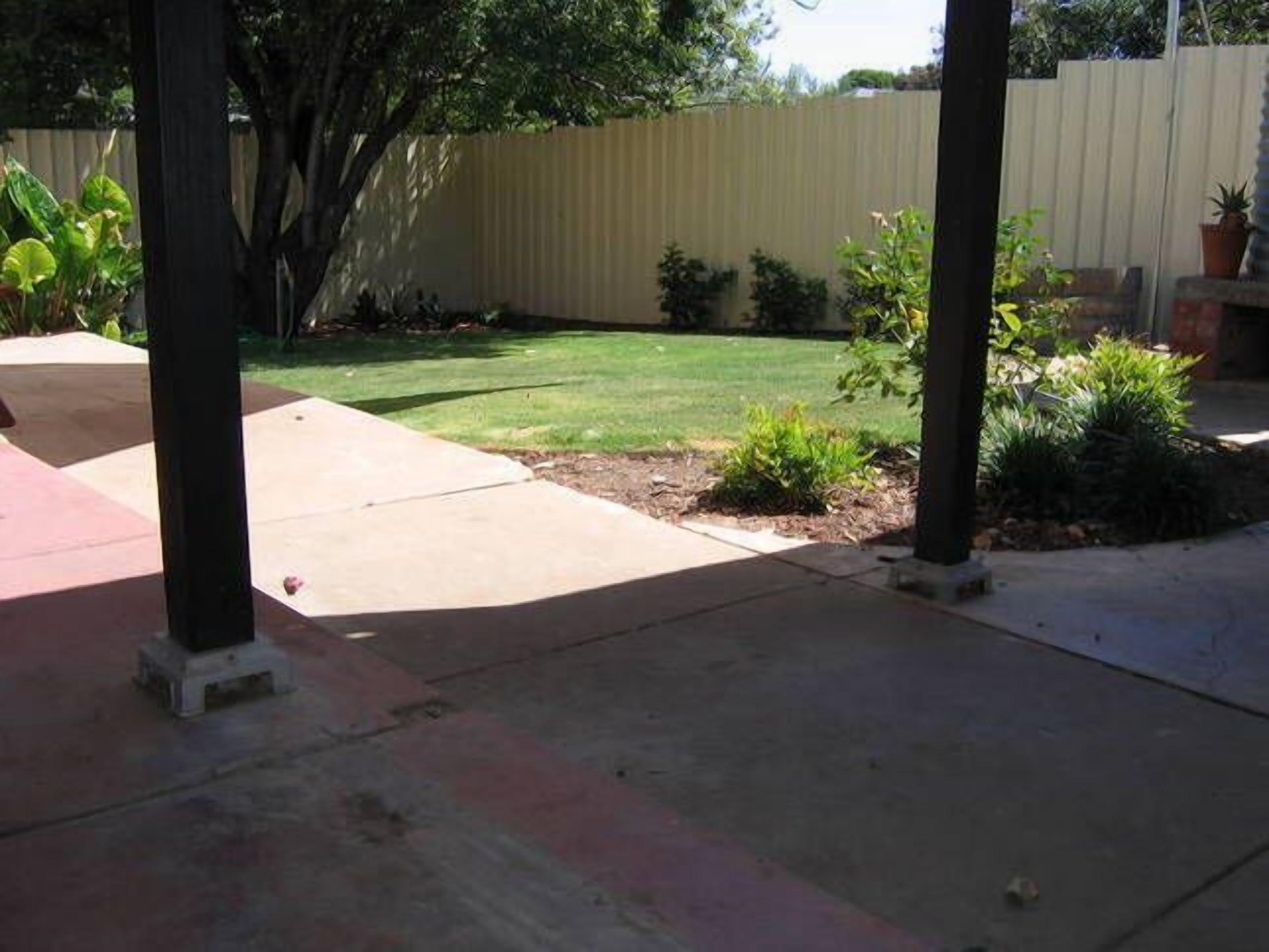 Cotton Palm Cottage - Your Home Away From Home — image 18