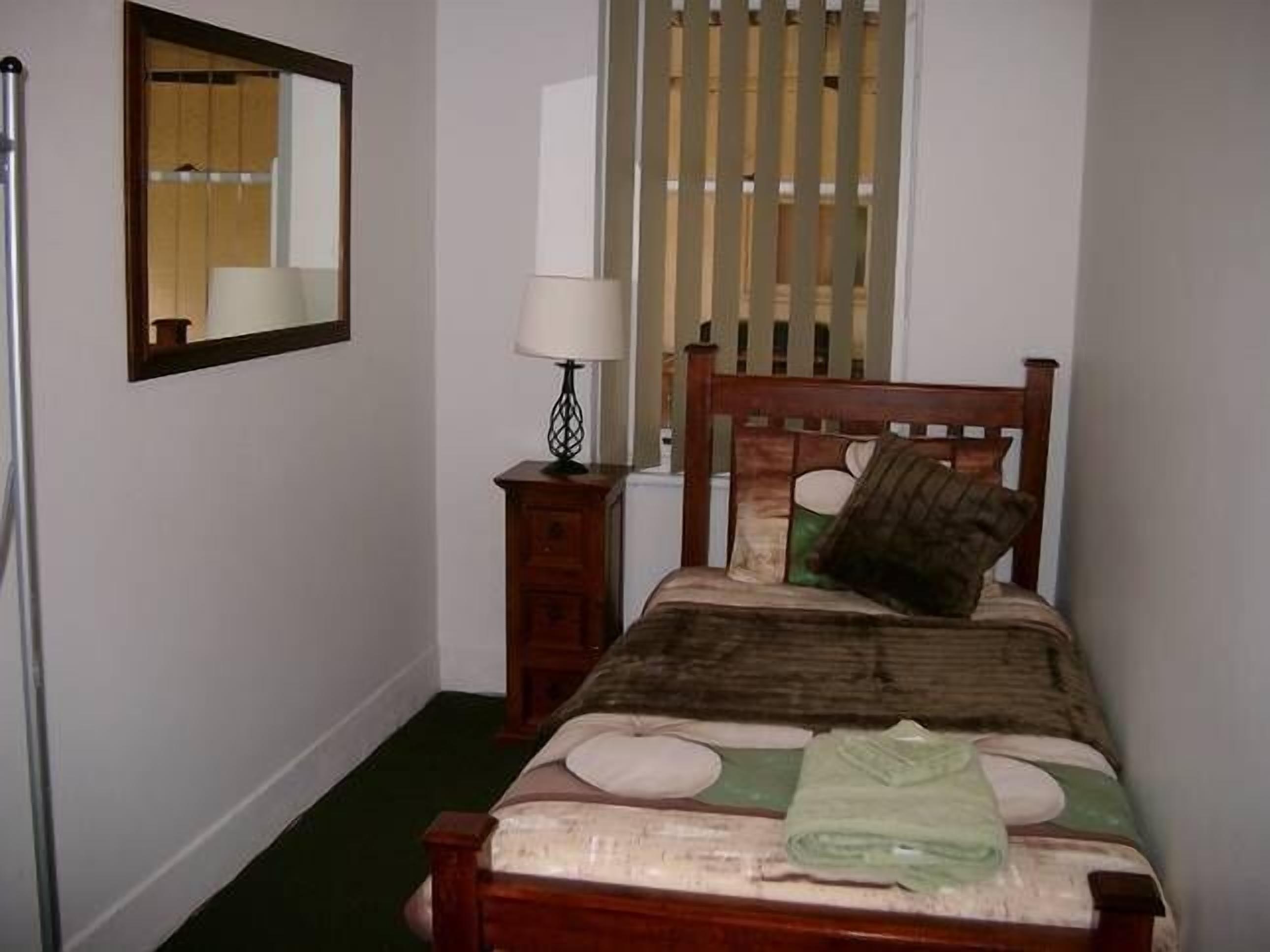 Cotton Palm Cottage - Your Home Away From Home — image 11