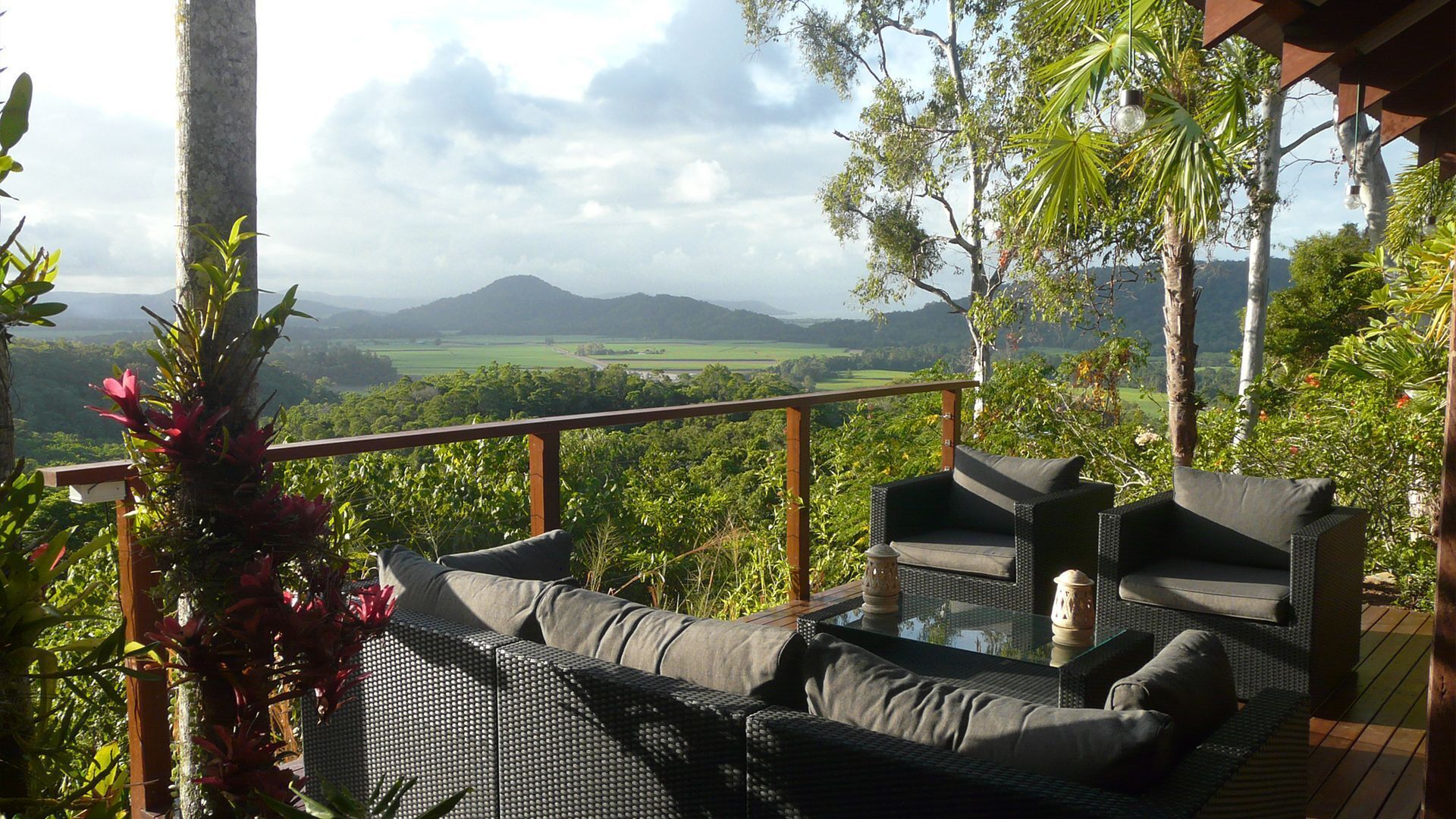 Private Tropical Rainforest setting in the Hinterlands of Port Douglas — image 7