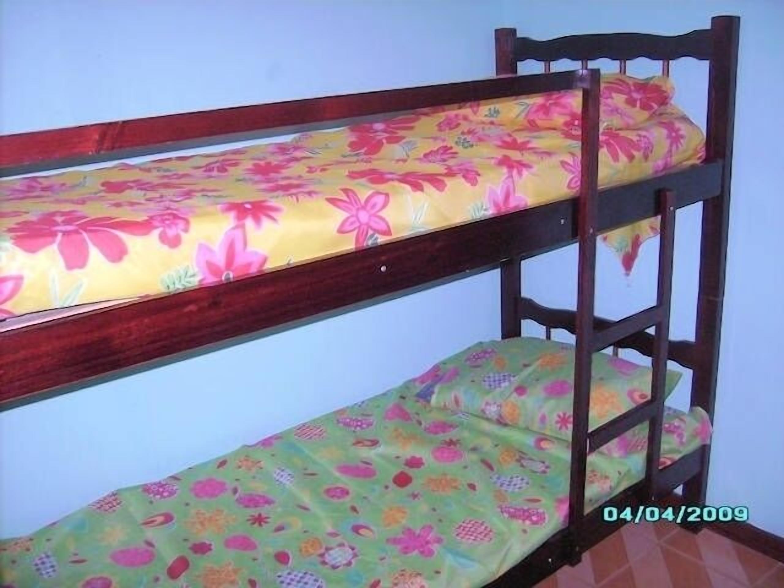 FURNISHED HOUSE WITH GARAGE, SKY, NEAR PRAIA DO FORTE AND SHOPPING PARK LAGOS 