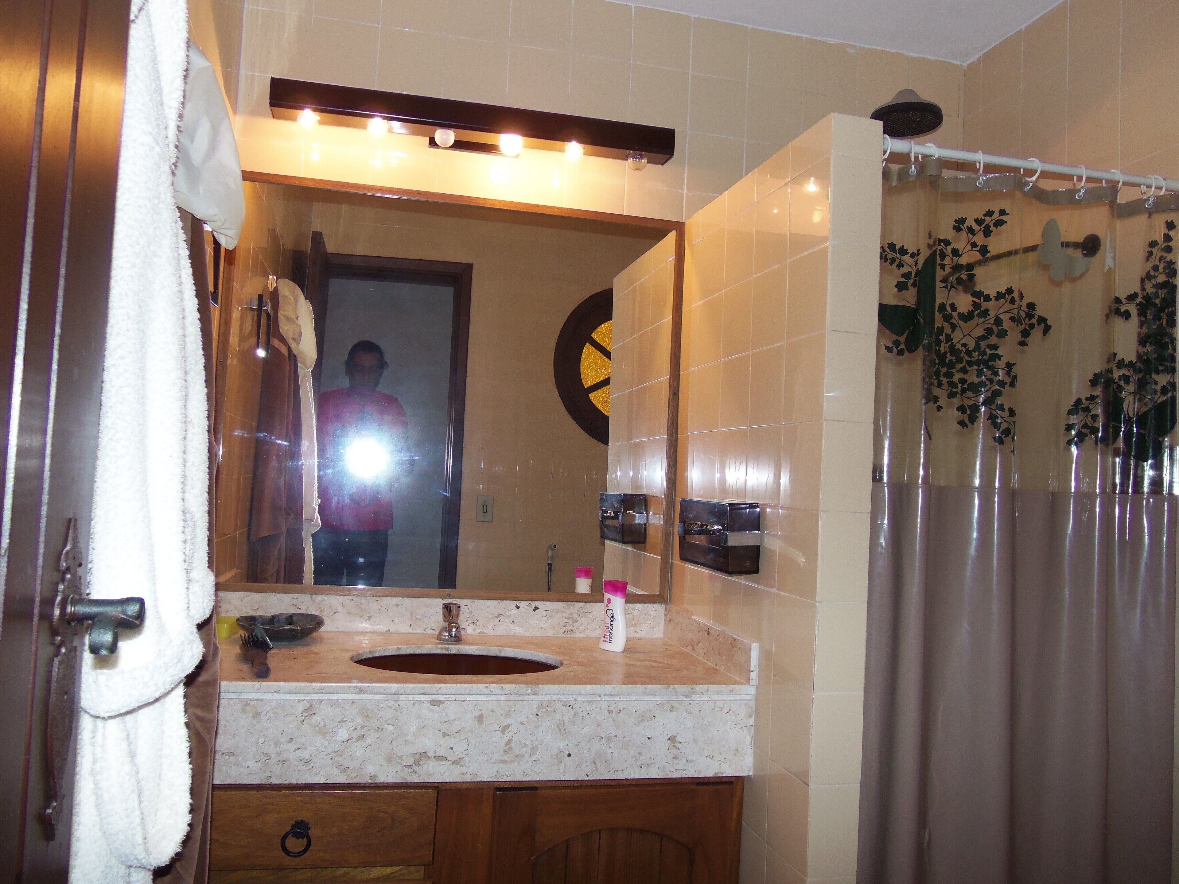 Paradise in the Sierra, comfort, peace and vegetation