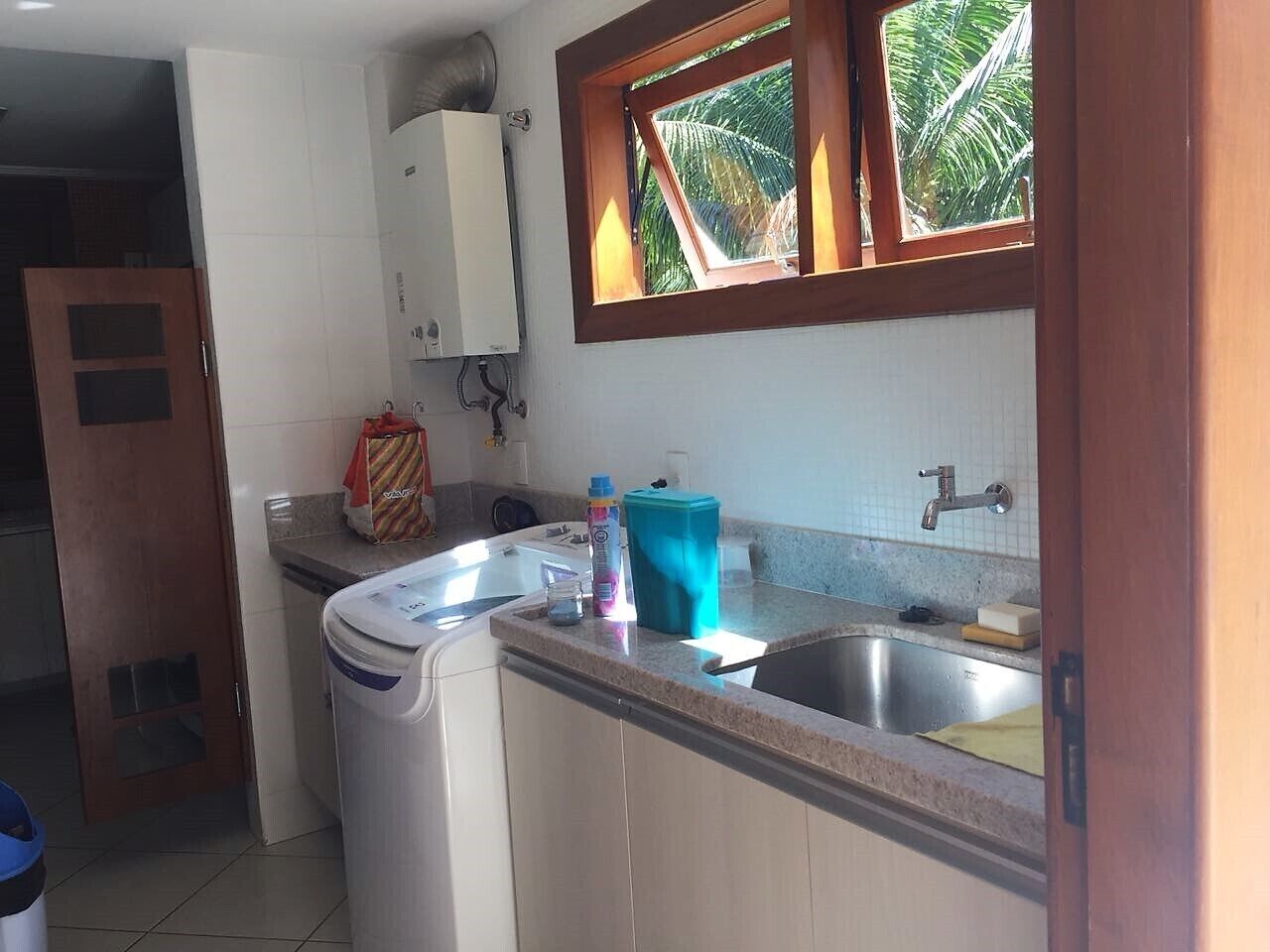 Beautiful villa located in a gated community with 24/7 security.