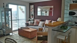 Unclassified image, 3 of 22, button - Duplex apartment in condominium with 2 suites and the best view of Campos (Campos do Jordão)