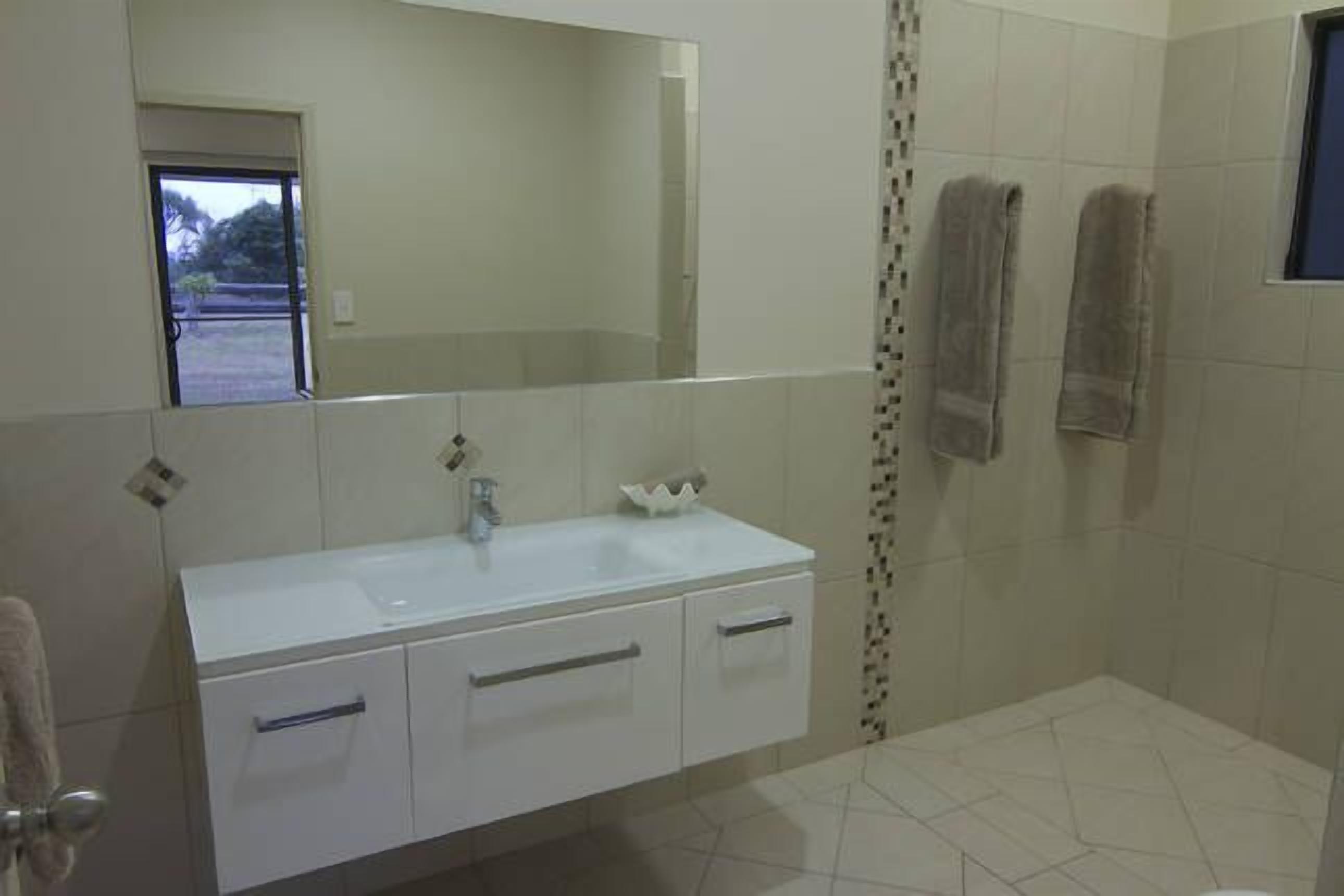 Bloomfield Beach House