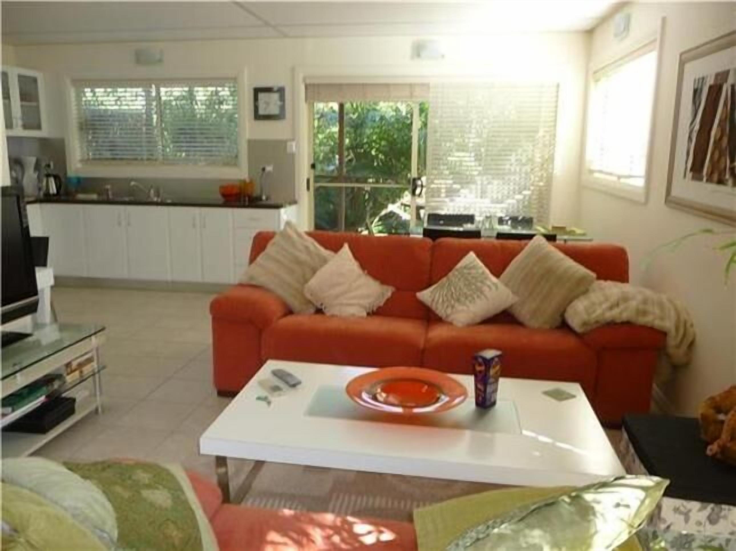 Orchard Garden guest house — image 9