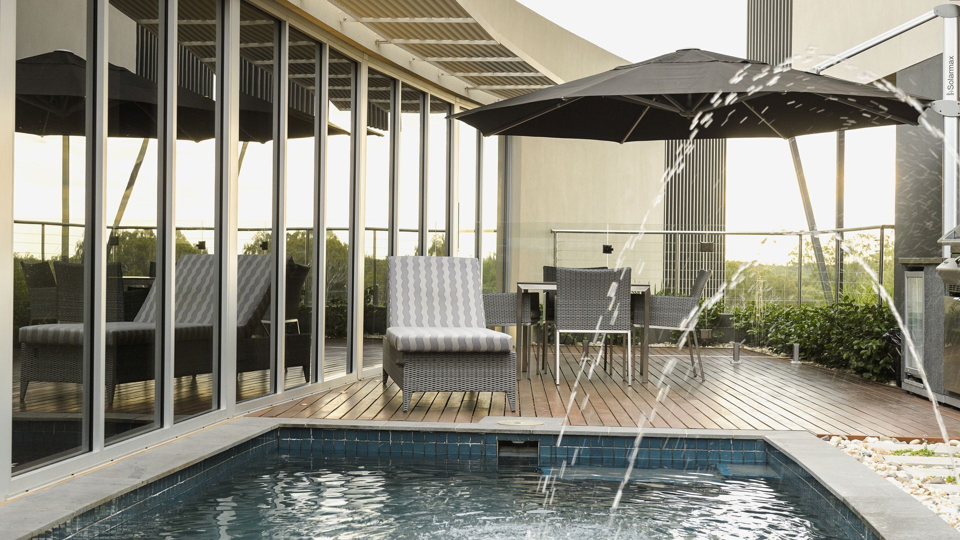 The Frames 'Montage' Luxury Retreat — image 5