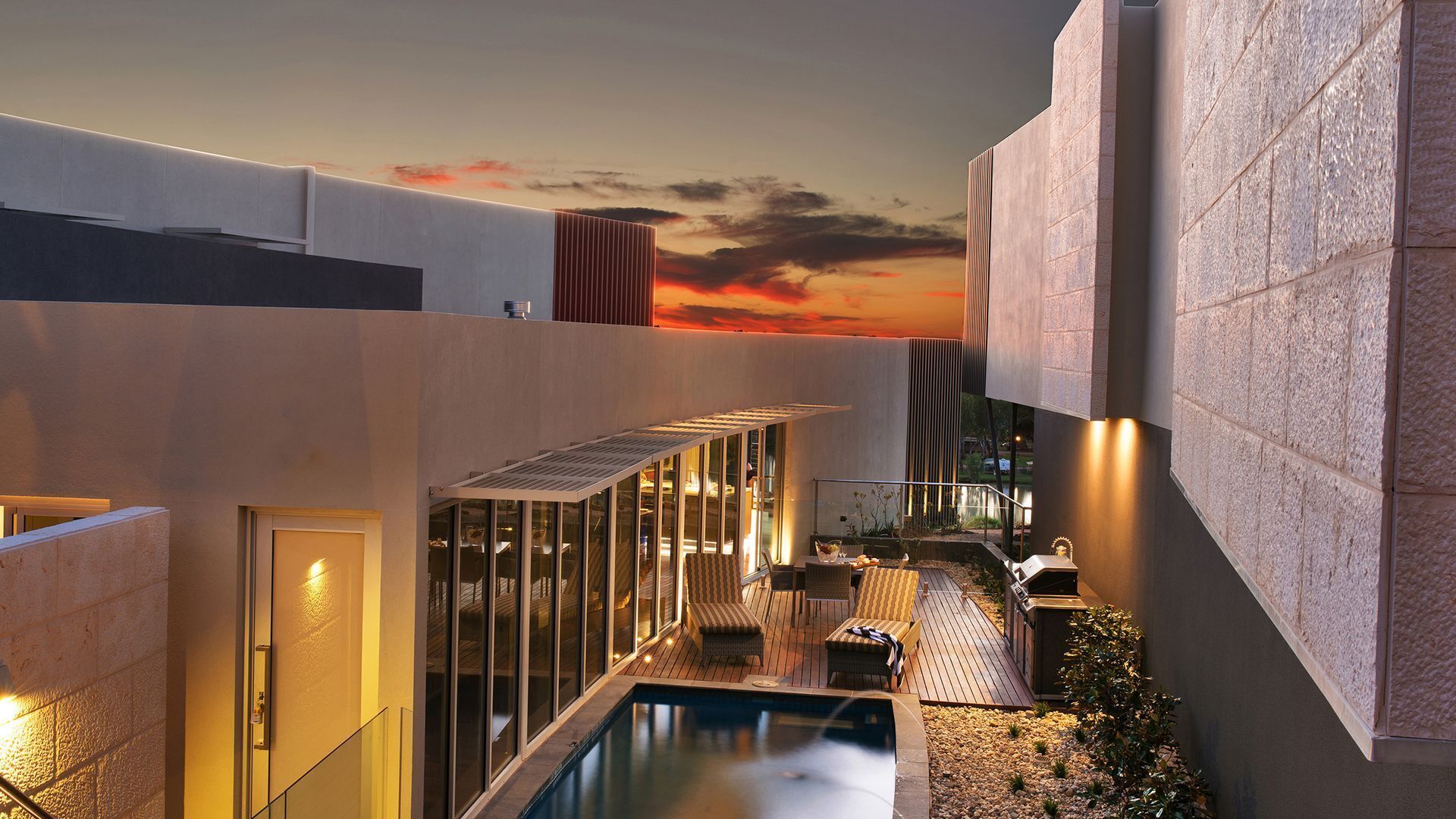 The Frames 'Montage' Luxury Retreat — image 9