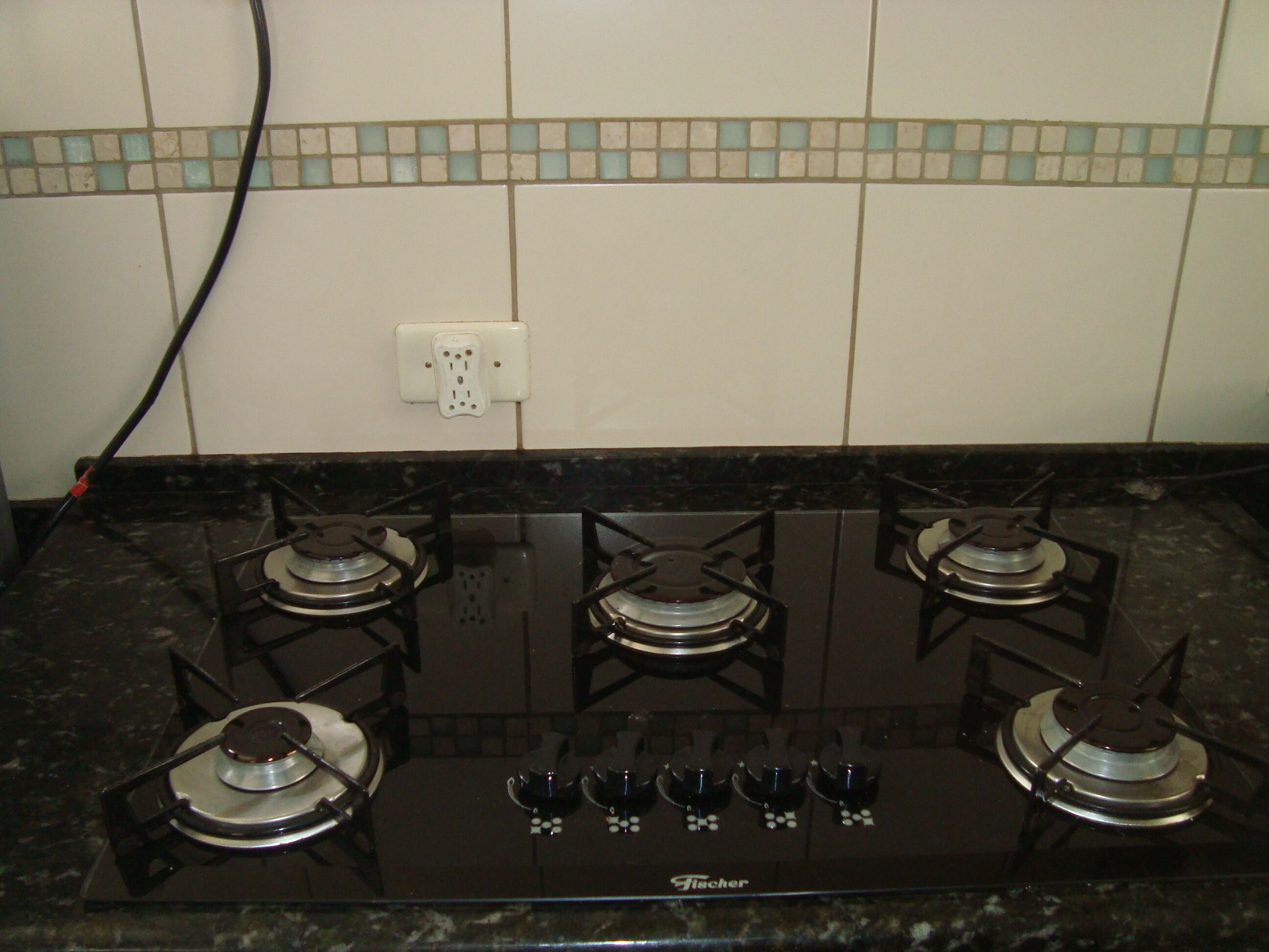 Beautiful house with views and access to the lake. Next to Thermas Water Park. 