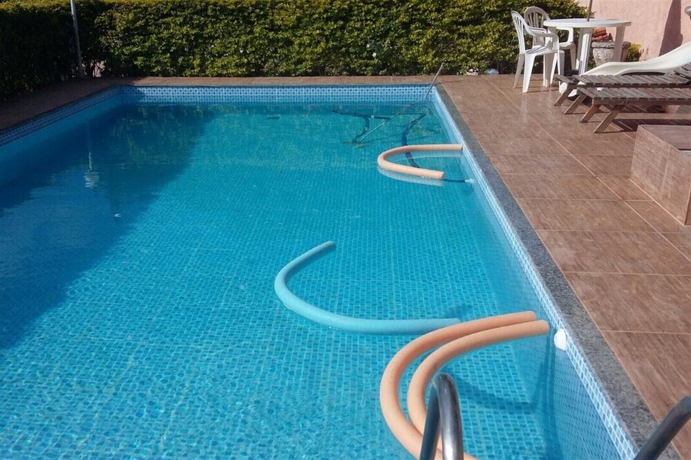 Excellent house in Araruama 5 bedroom pool and soccer field