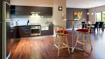 Fridge, microwave, dishwasher