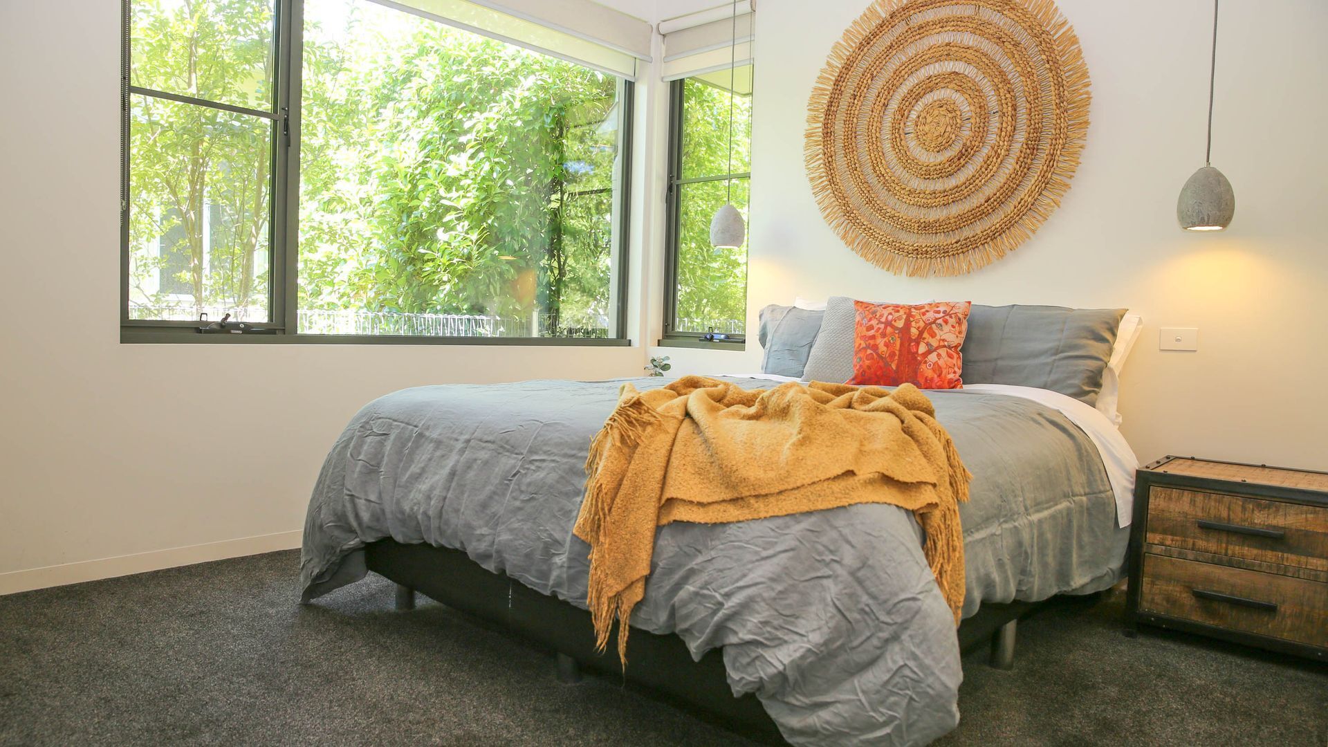 3 bedrooms, iron/ironing board, travel cot, free WiFi