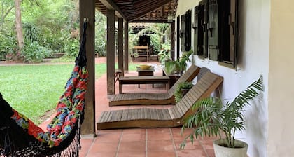 Beautiful house on the sand with pool and wonderful views of Ilhabela!