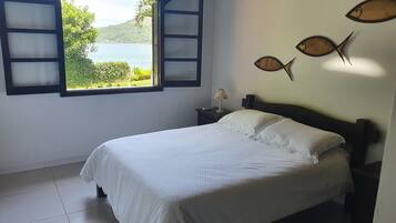 5 Schlafzimmer, Zimmersafe, Bügeleisen/Bügelbrett, kostenloses WLAN