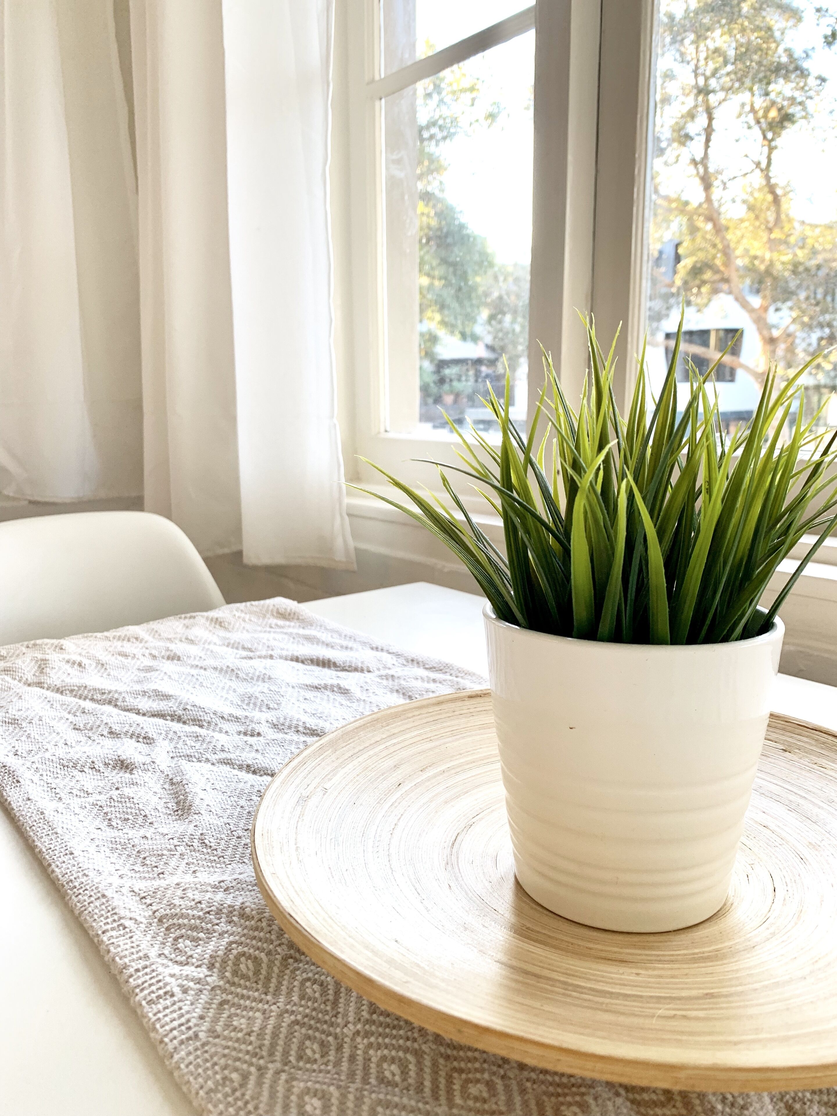 Free parking & 3 min walk to beach! — image 23