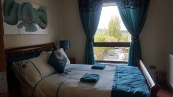 4 bedrooms, iron/ironing board, travel crib, free WiFi