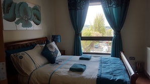 4 bedrooms, iron/ironing board, travel crib, free WiFi