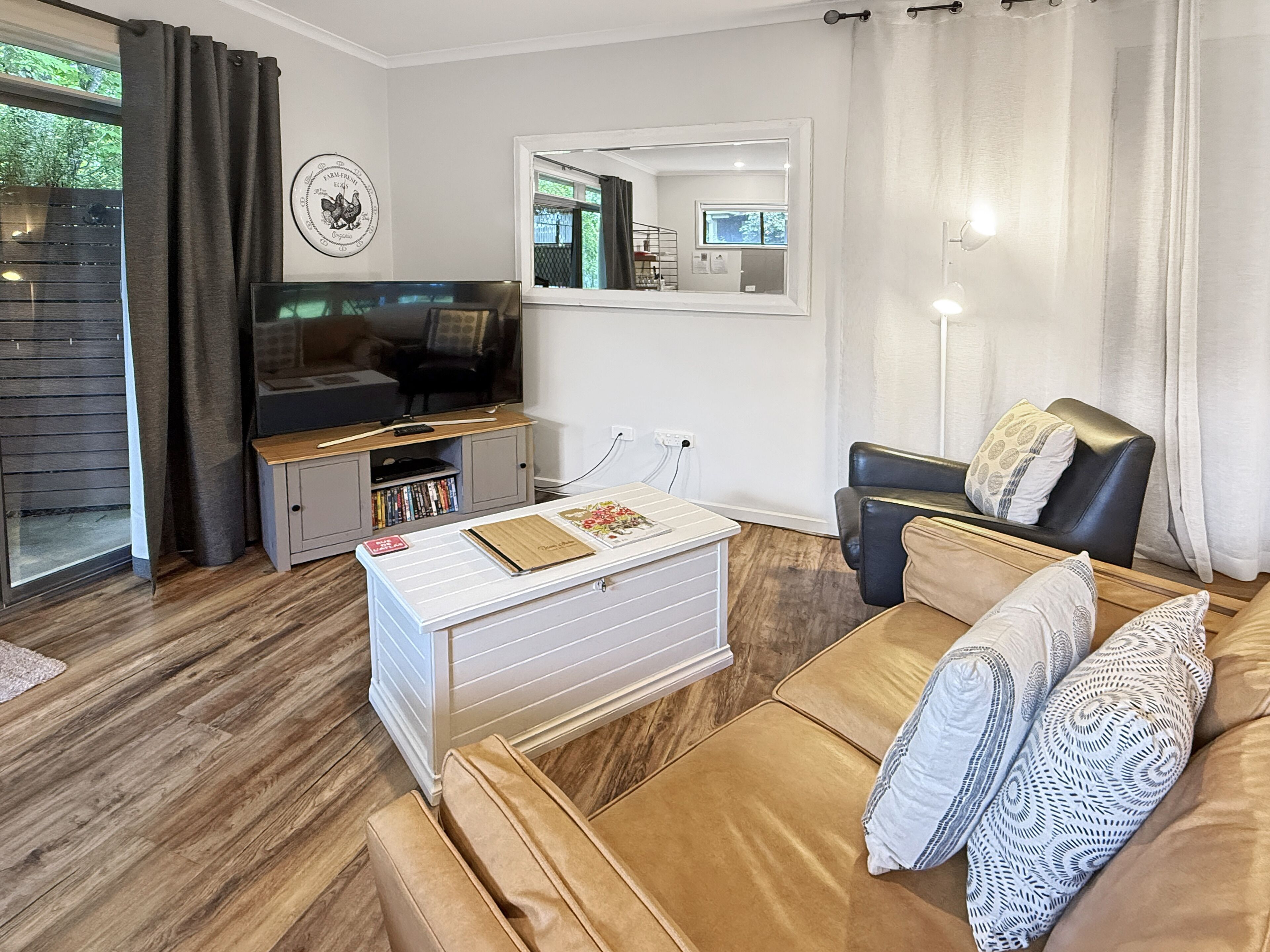 TV connectée, lecteur de DVD, vidéothèque